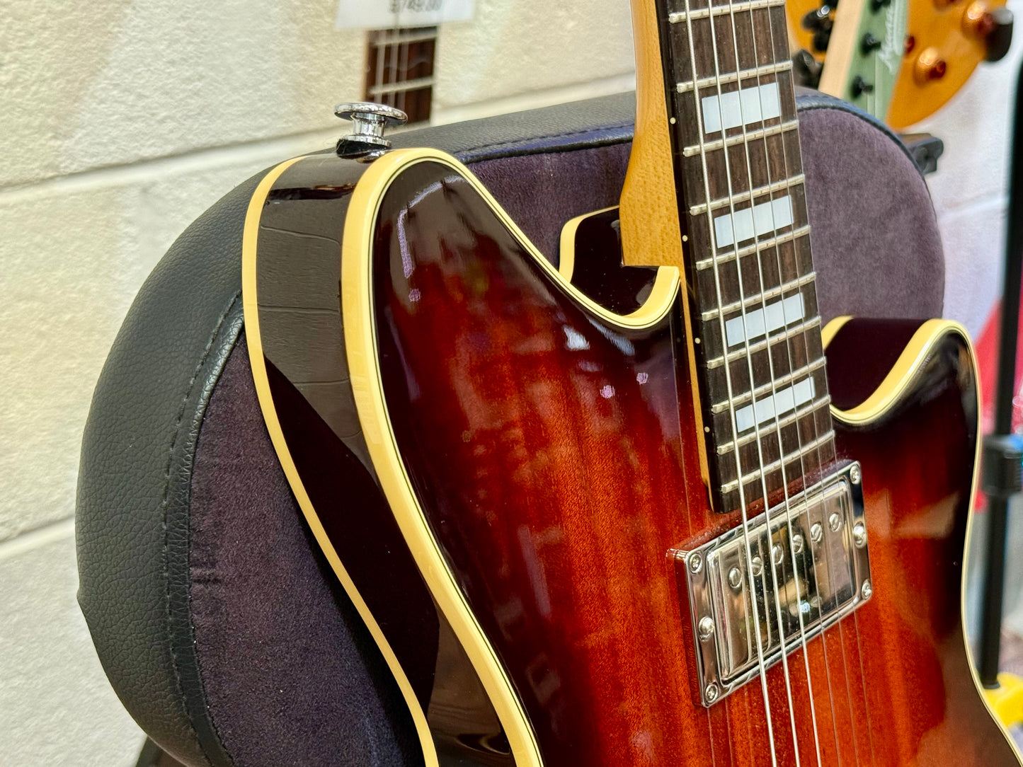 š„MINTš„ Ibanez Prestige Roadcore RC1320-DBS ~ Dark Brown Sunburst~ Hard Case!
