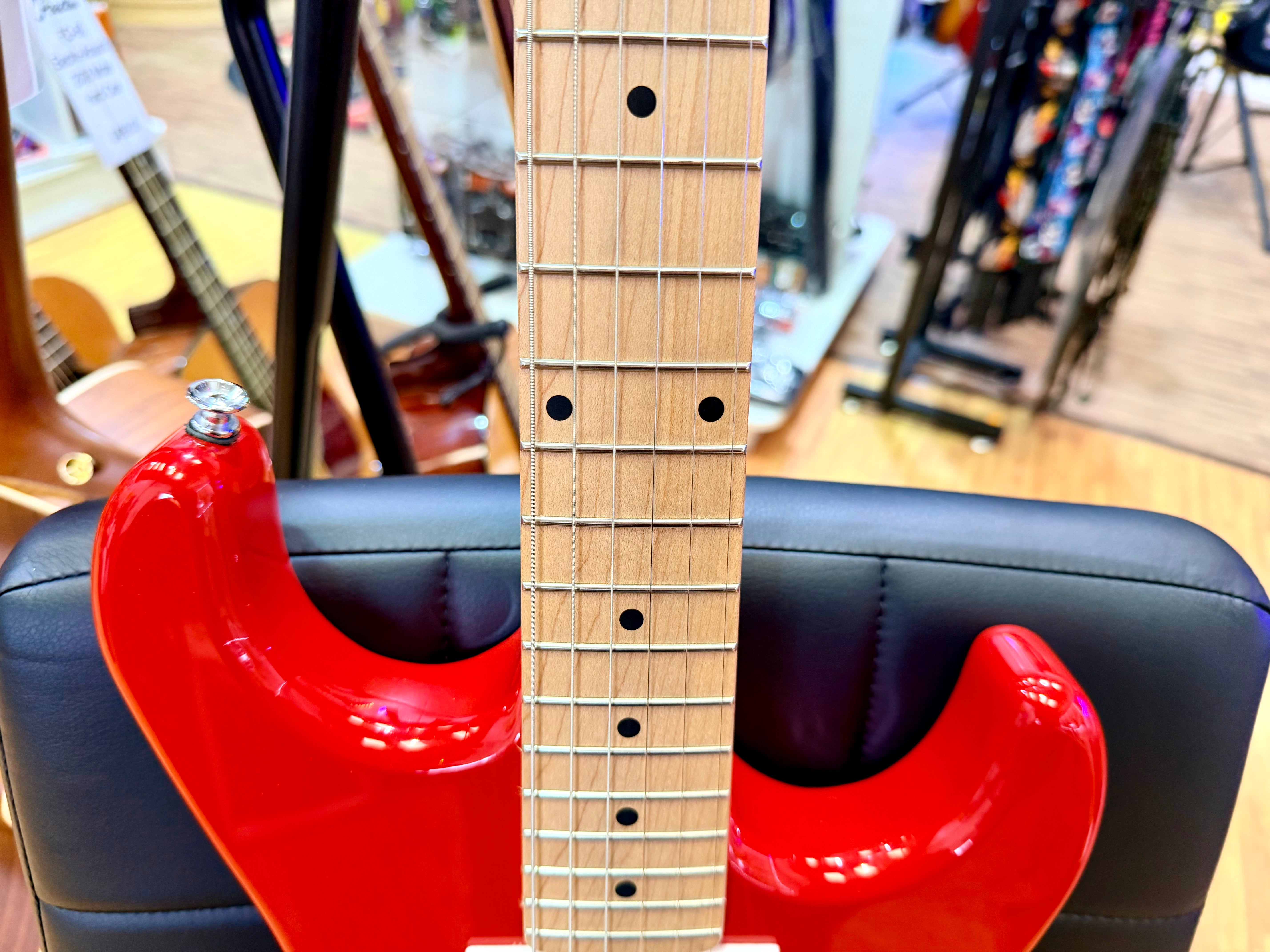 🔥2021🔥 Kramer Pacer Classic FR Special~ Scarlet Red Metallic~ Floyd Rose HH!