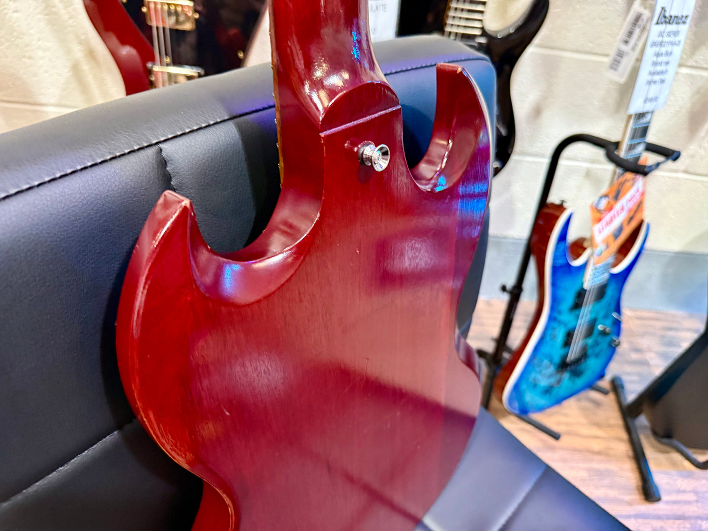 ๐2013๐ Gibson SG '60s Tribute USA~ Worn Cherry~ Burstbucker Pickups!