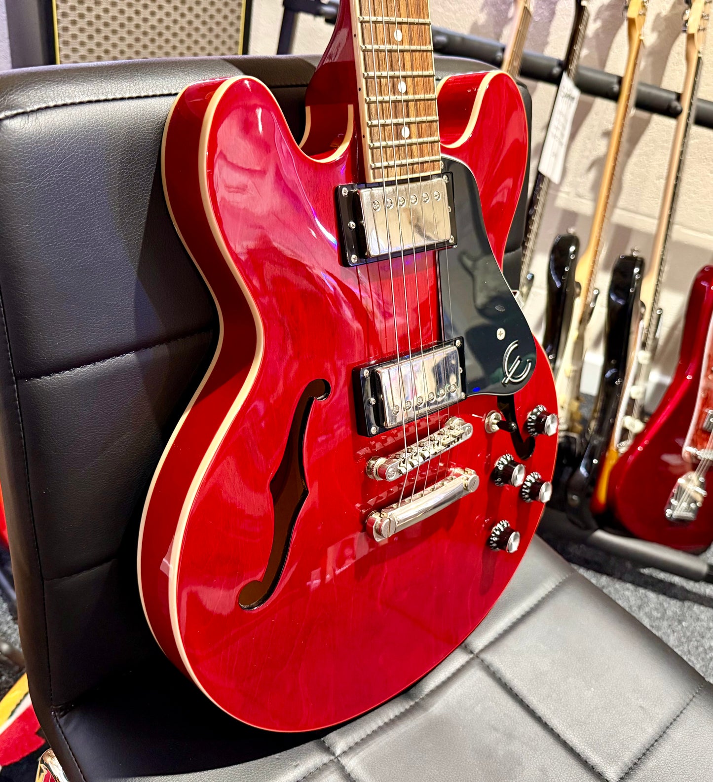 π2012 π Epiphone Dot ES-339 Semi-Hollow Electric Guitar~ Cherry Red~ Lovely!
