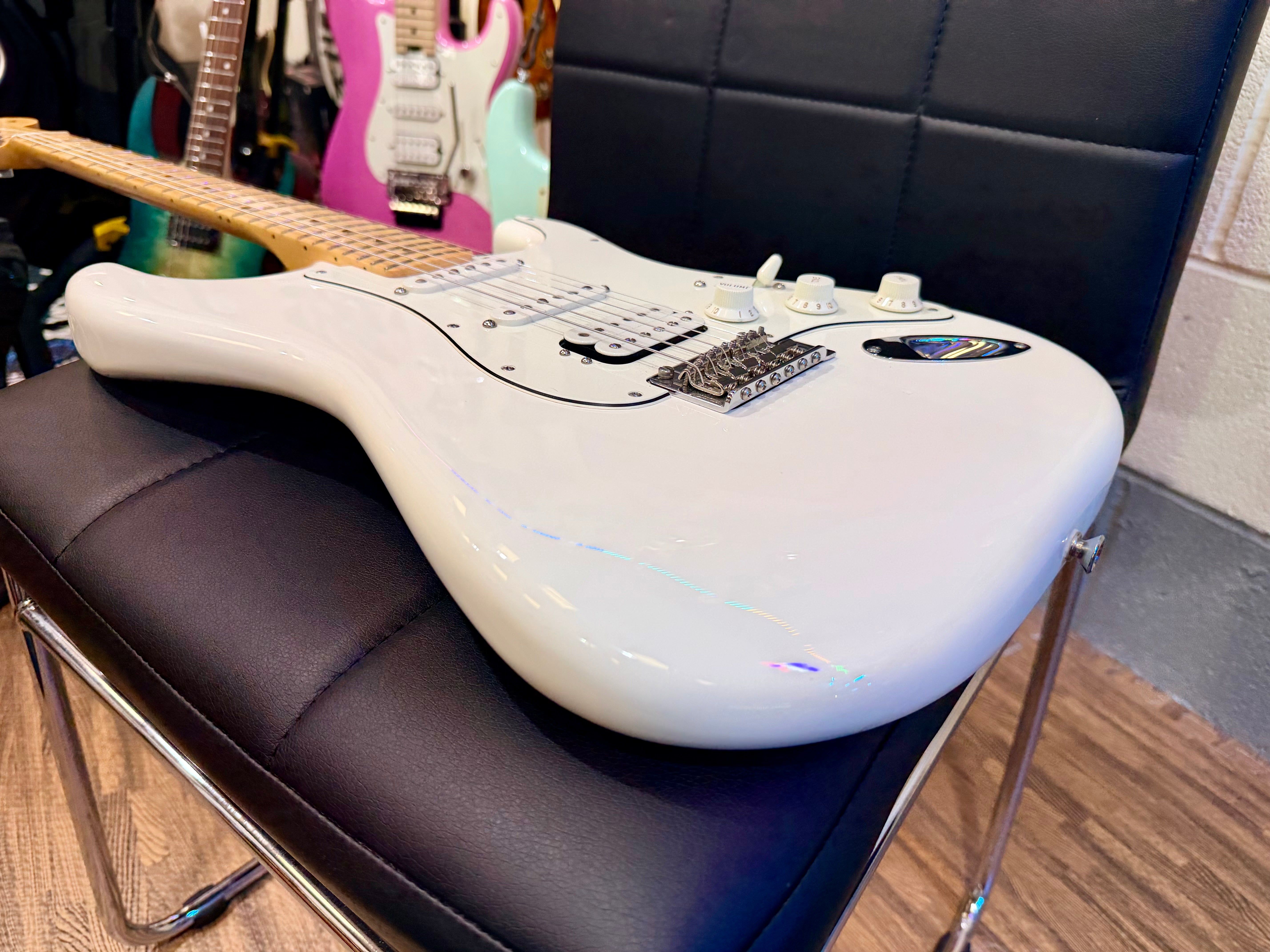 🌟2021🌟 Fender Stratocaster HSS Player Series Strat~ Polar White~ Maple Neck!