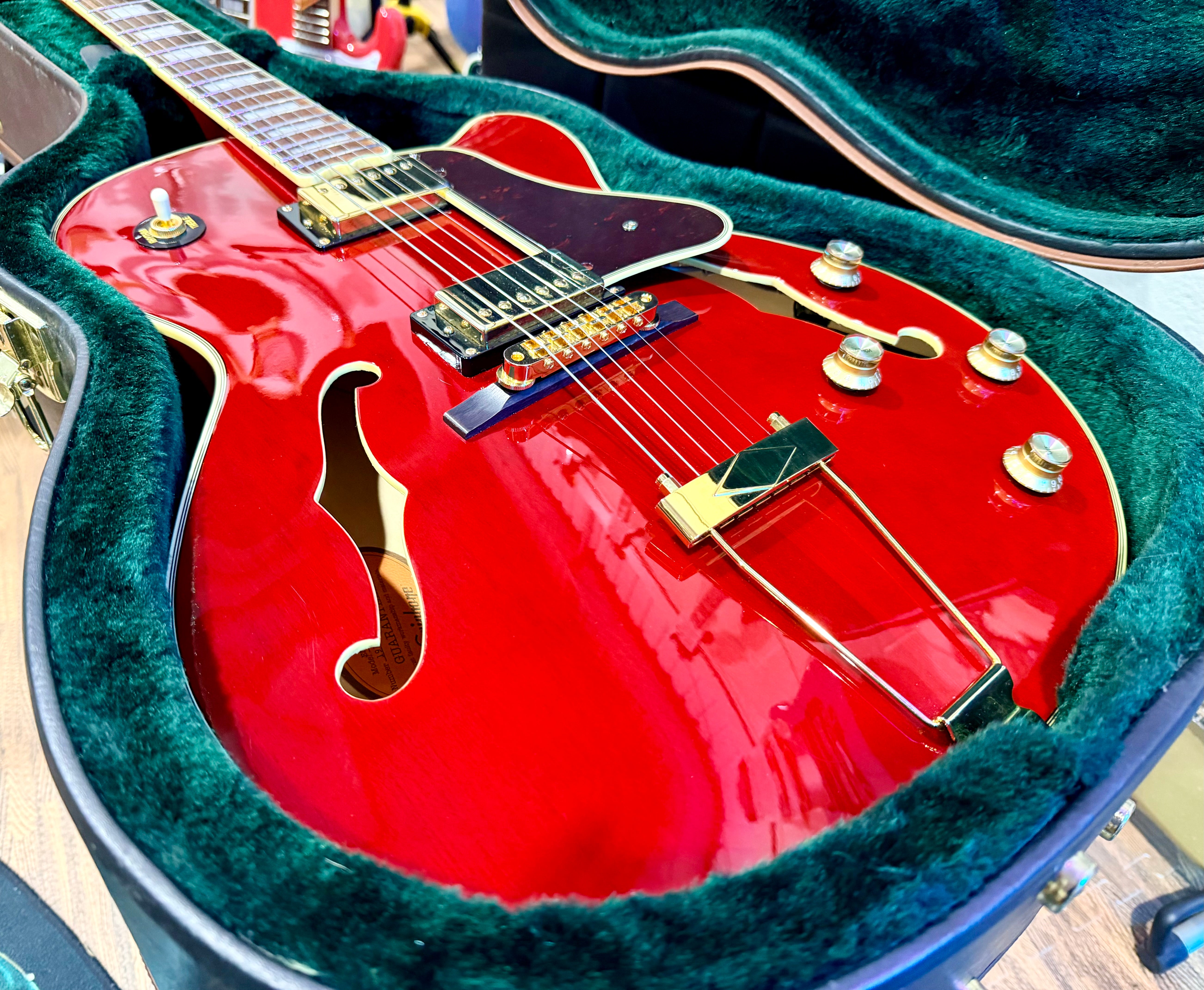 🔥MINT 2019🔥 Epiphone Joe Pass Emperor II Pro~ Rare Wine Red Hollowbody + Hard Case