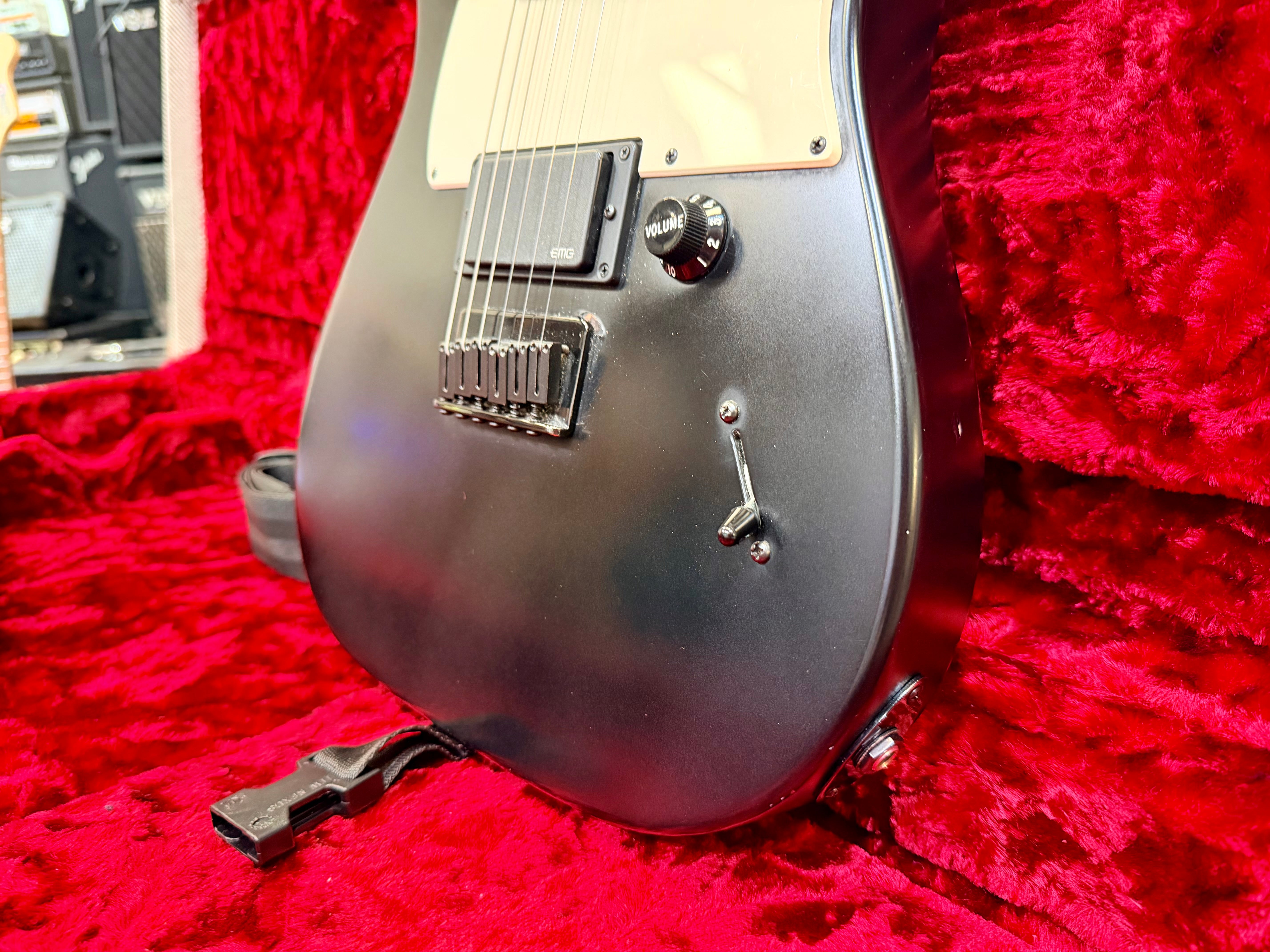 🔥 Fender Jim Root Telecaster~ Black Ebony~ EMG 81/60~ 2021 Neck & 2015 Body 🔥