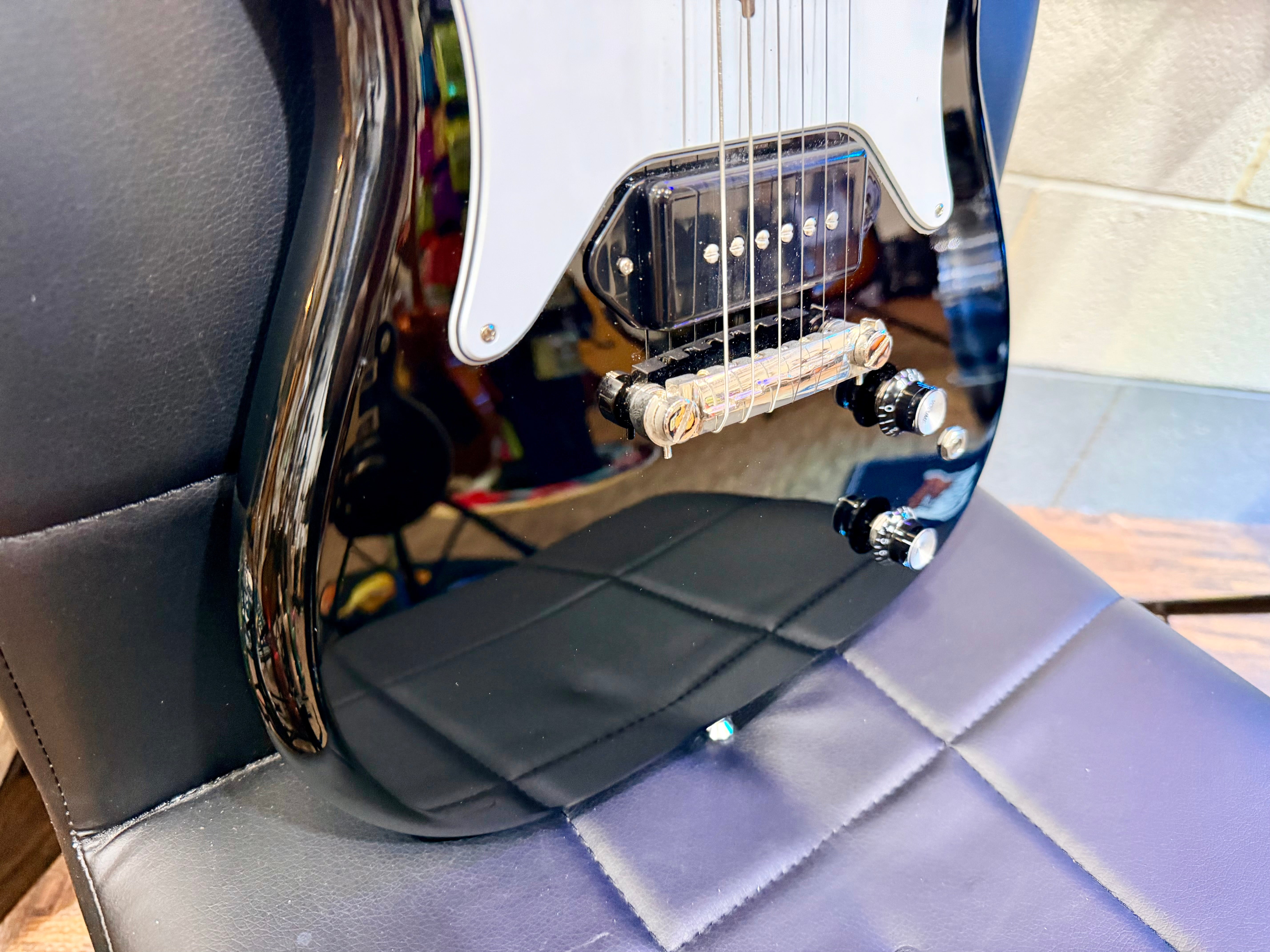 ✨2024✨ Epiphone Coronet~ Ebony Electric Guitar~ P90~ Cherished Condition!