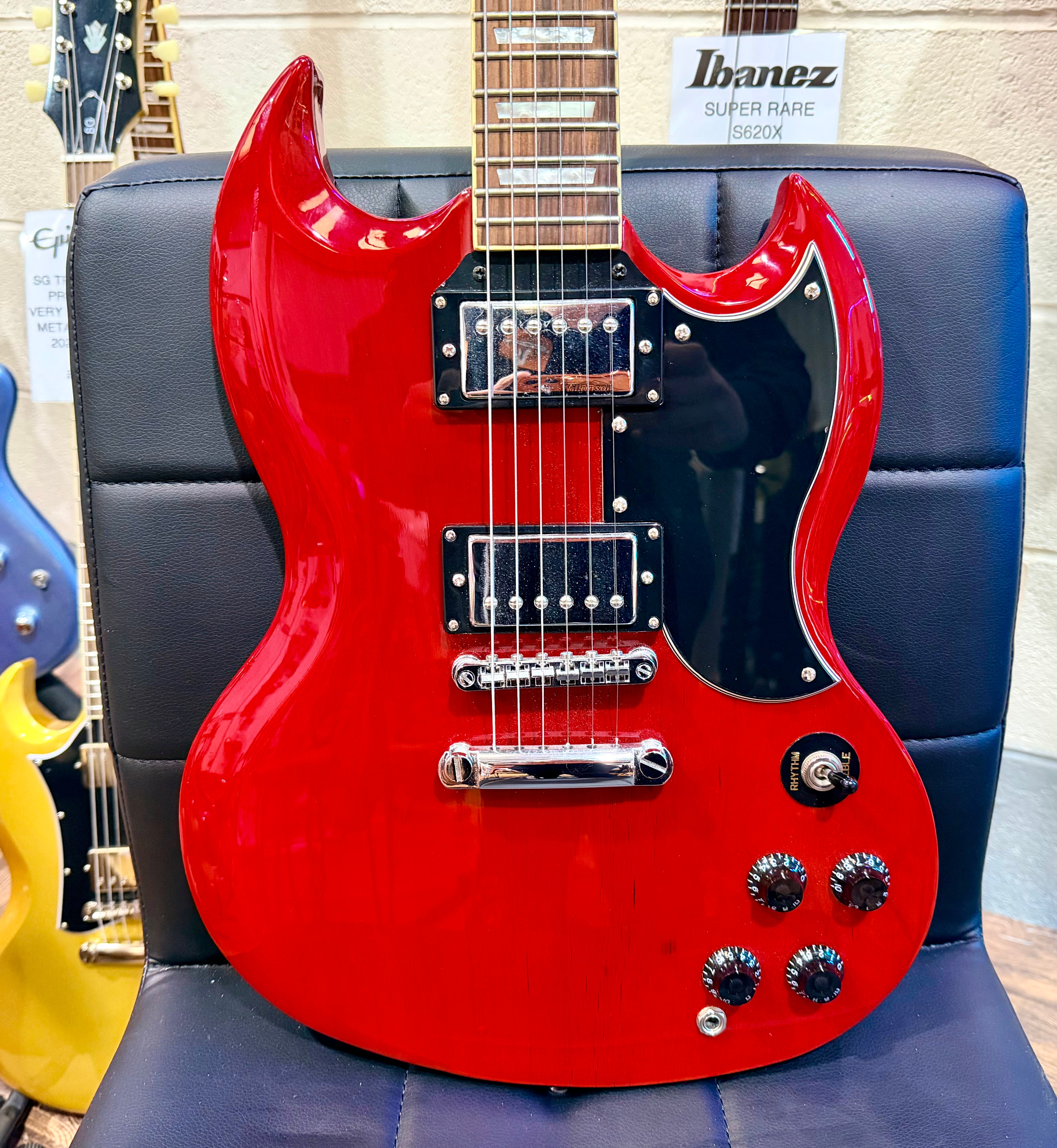 🍒 Vintage VS6 Reissued Electric Guitar~ Cherry Red~ SG Style 🍒