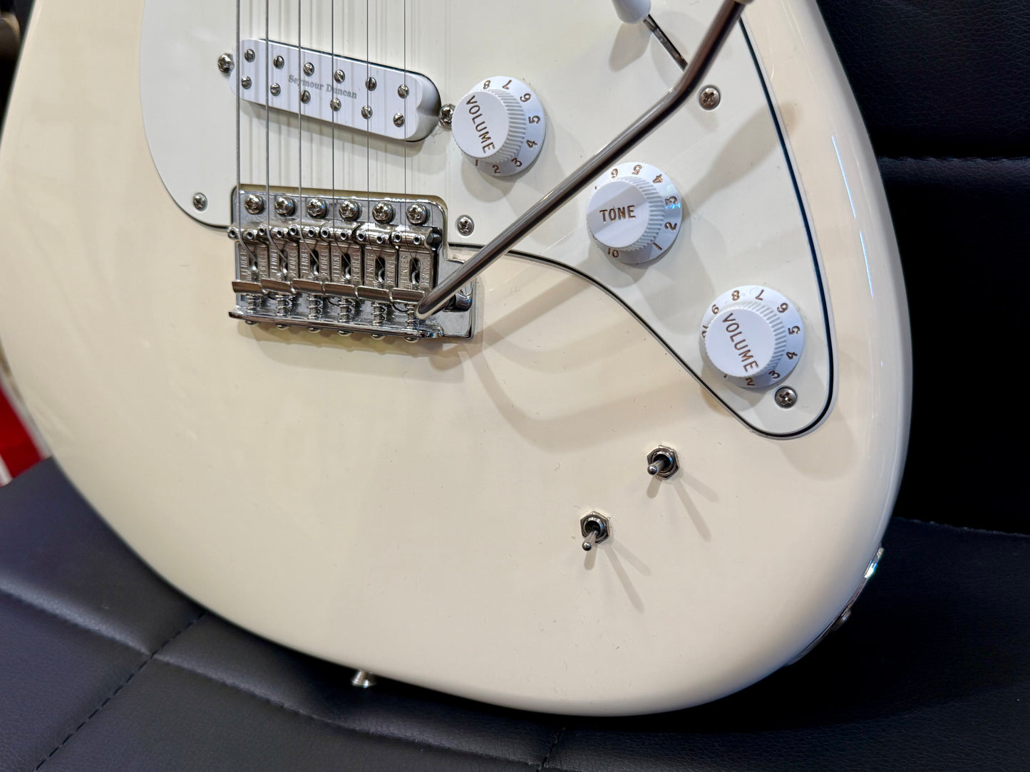 š„2020š„ Fender Ed OāBrien Sustainer Stratocaster~ Artist Series Signature~White