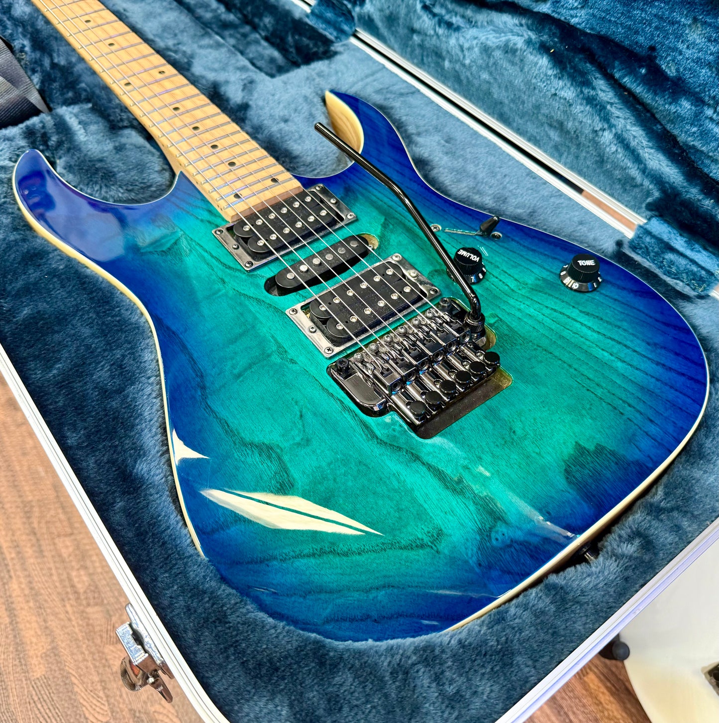 🔥2021 MINT🔥 Ibanez RG470AHMZ~ Blue Moon Burst~ Hard Case~ Zero Edge Tremolo!