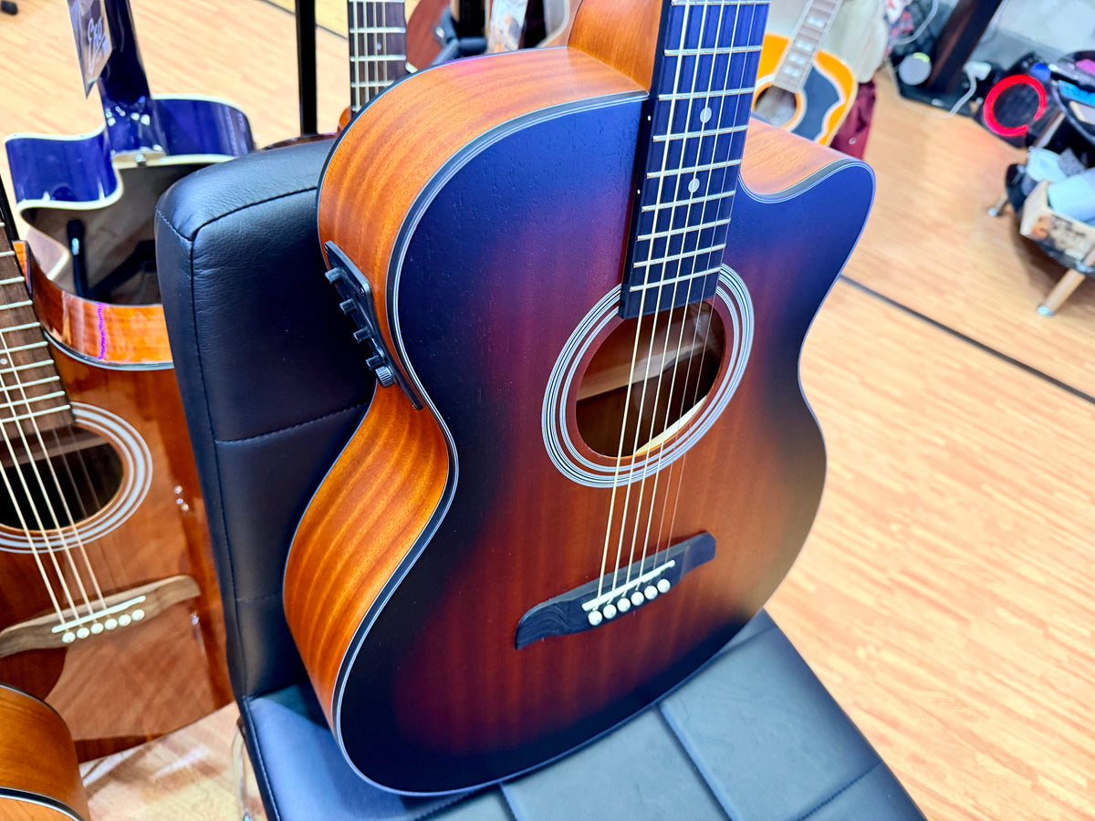Brunswick BTK50TB Advanced Stage Electro-Acoustic Guitar~ Tobacco Burst Satin