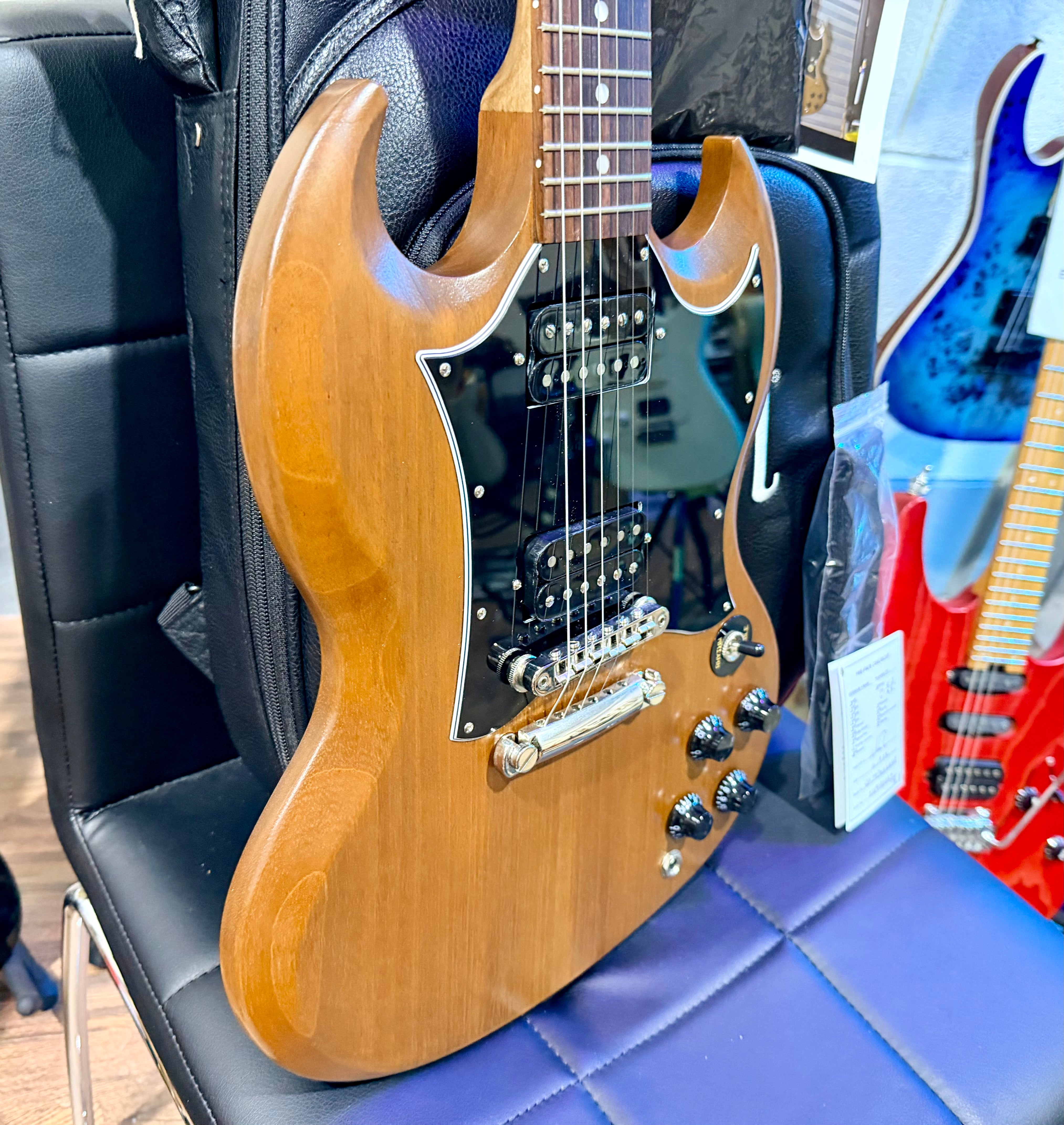 ๐2022๐ Gibson SG Tribute~ Natural Walnut Finish~ Worn Satin~ Case + Candy!