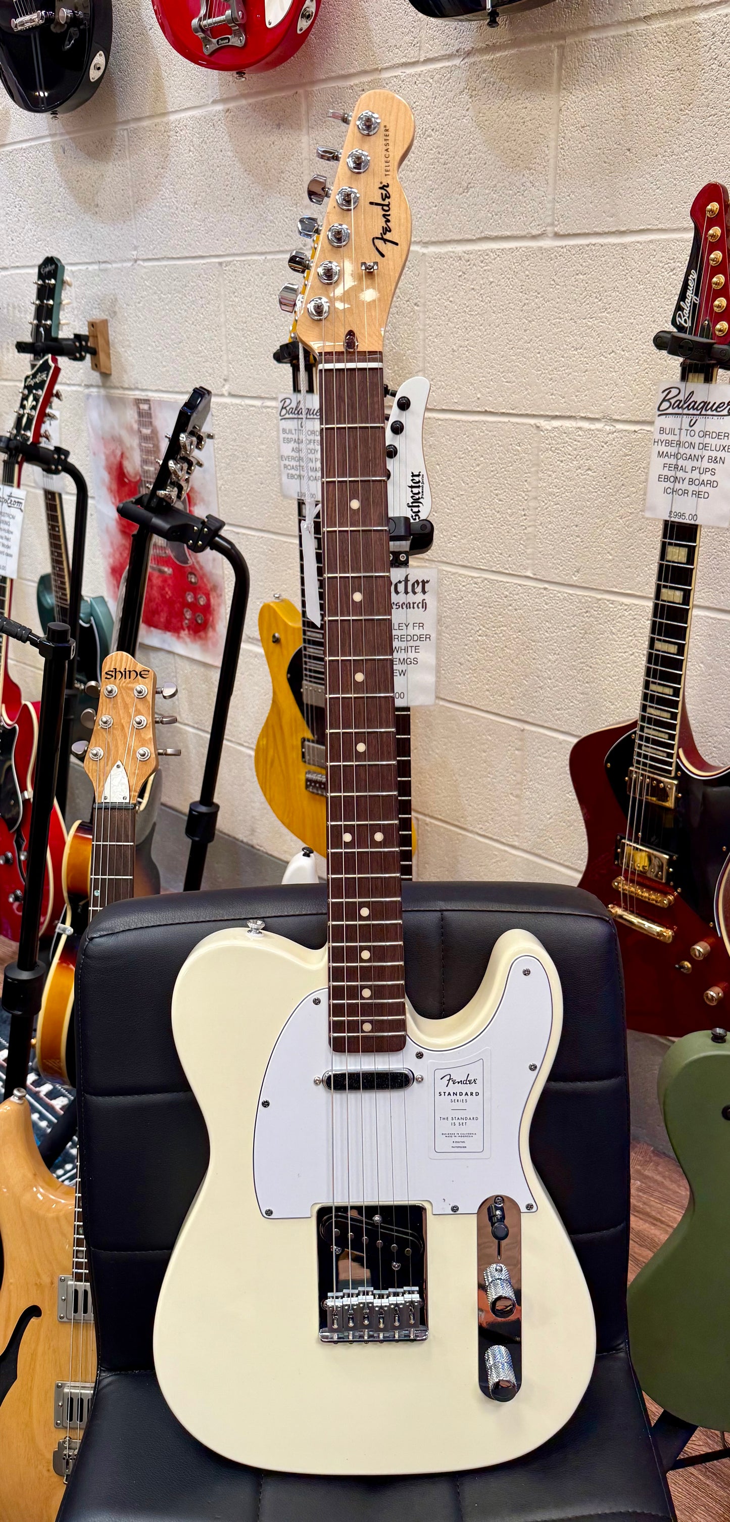 🌟2025 NEW MODEL🌟 Fender Standard Series Telecaster~ Olympic White~ Rosewood!