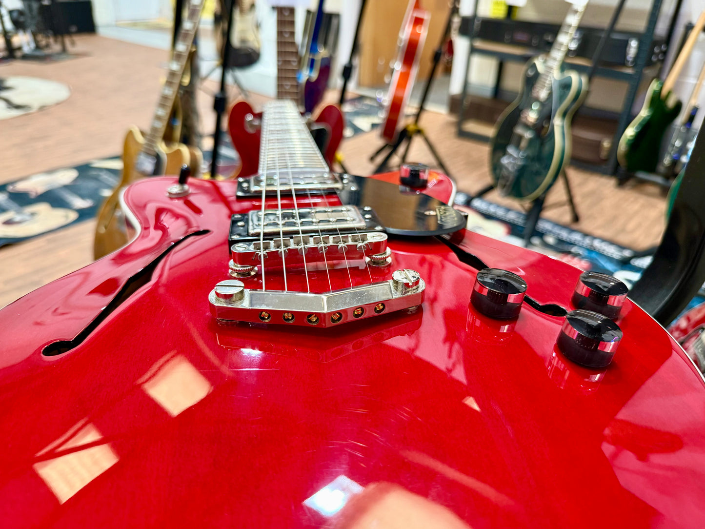 π2017π Gretsch G2655 FS Flagstaff Red Semi-Hollow~Centre Block Electric Guitar