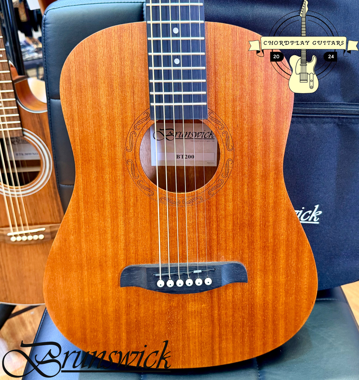 ✨NEW✨ Brunswick BT200 3/4 Travel Acoustic Guitar In Natural With Gig Bag!