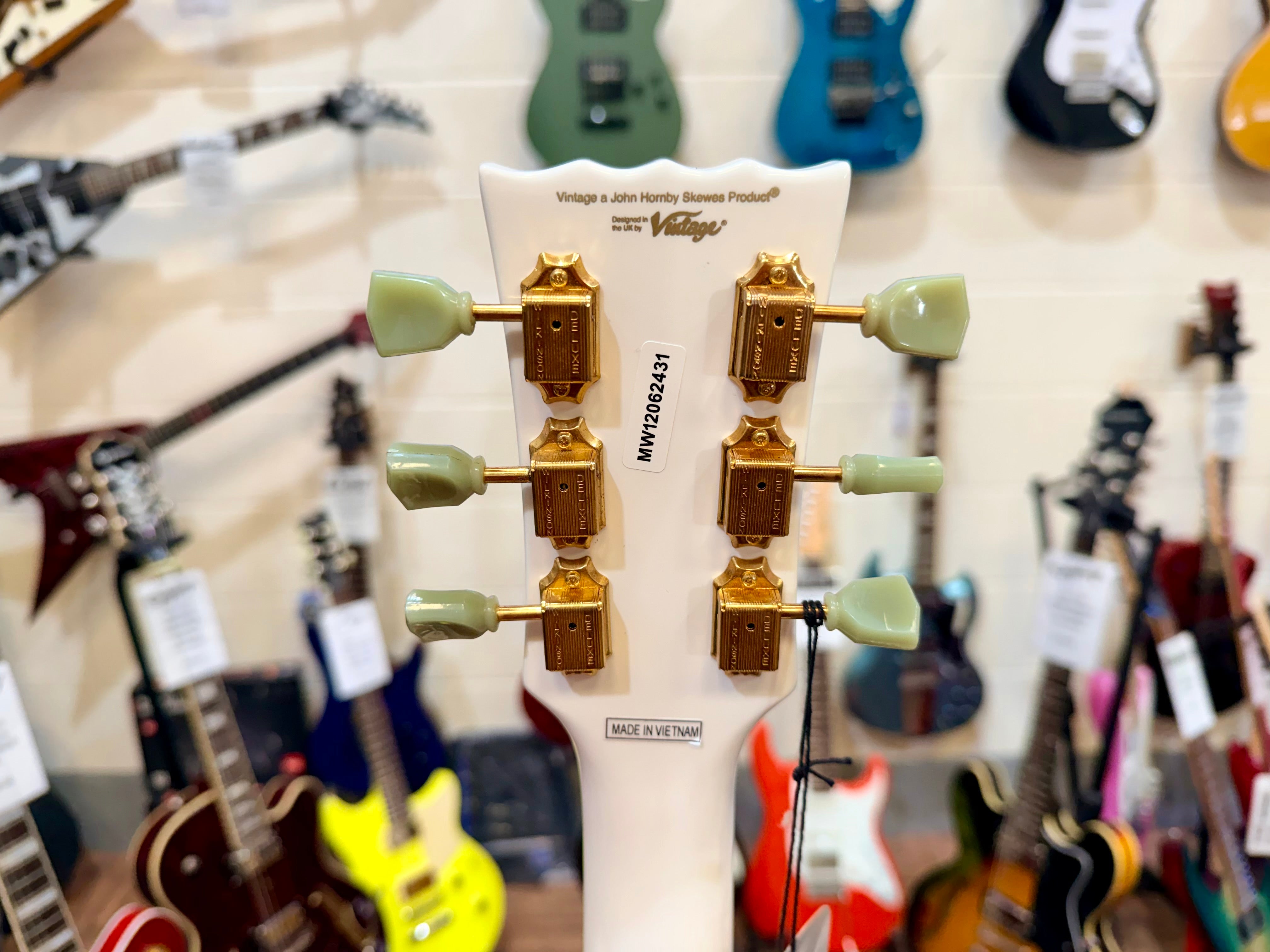 🔥NEW🔥 Vintage V100 ReIssued Electric Guitar – Arctic White Les Paul V100AW!