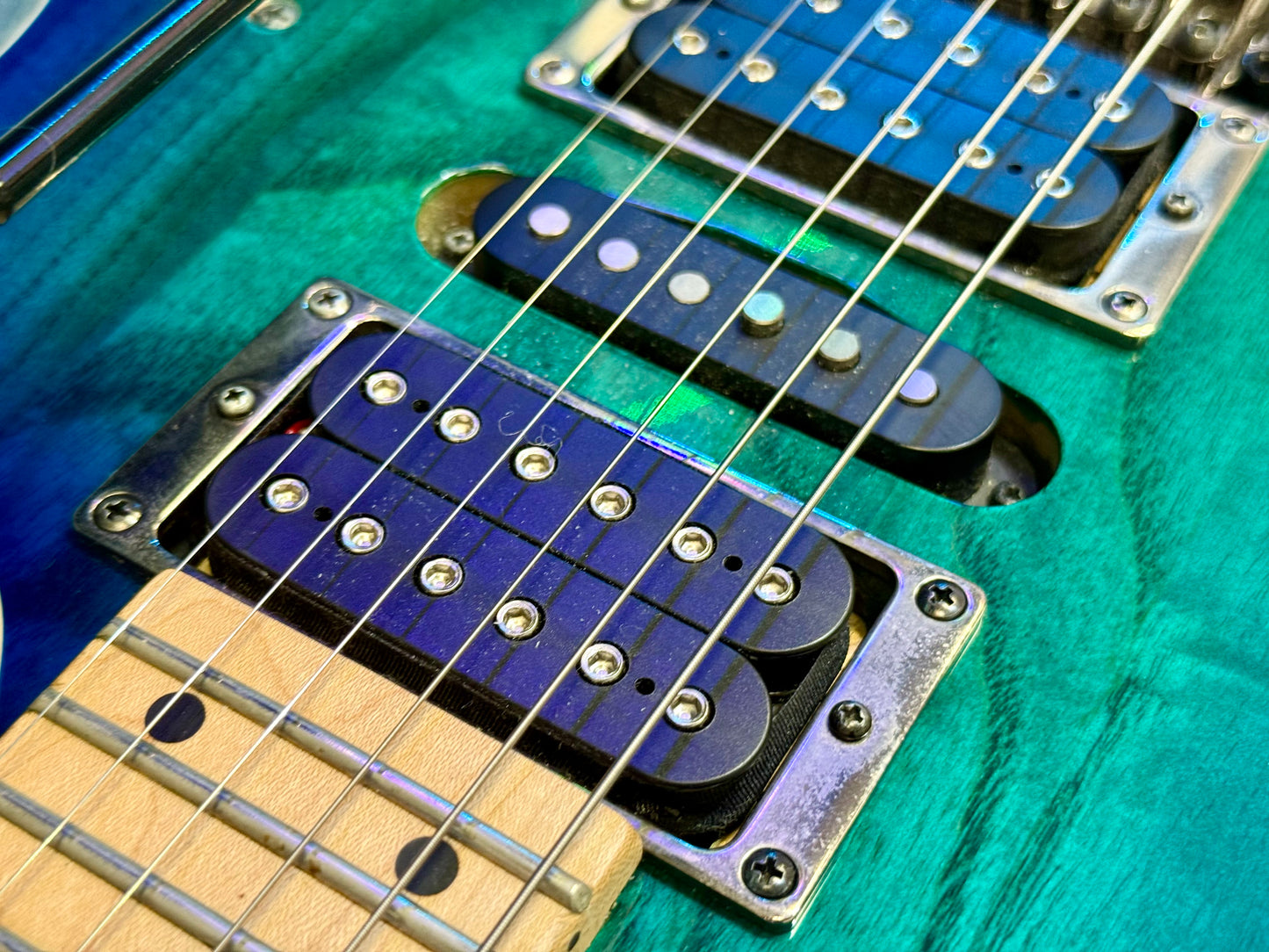🔥2021 MINT🔥 Ibanez RG470AHMZ~ Blue Moon Burst~ Hard Case~ Zero Edge Tremolo!