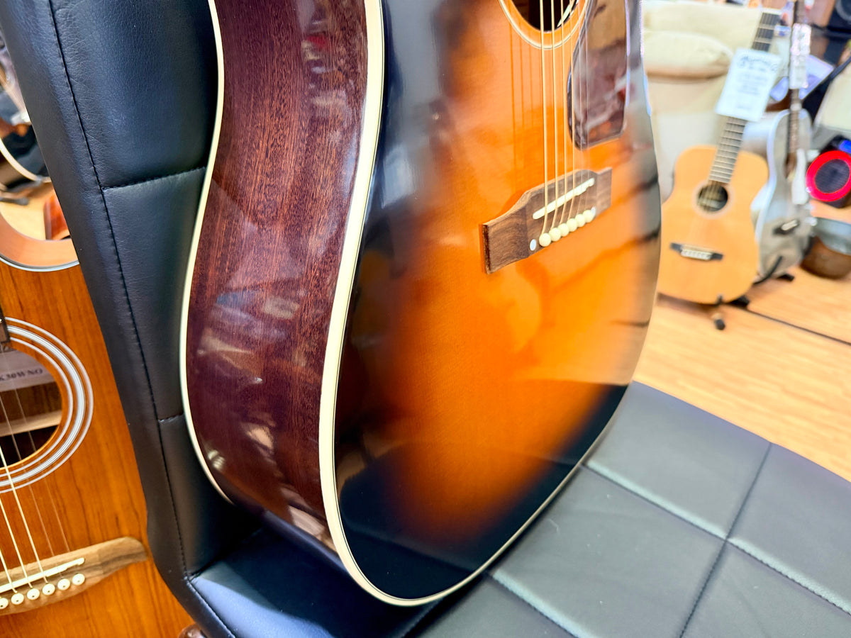Epiphone Inspired by Gibson J-45 Cutaway Electro-Acoustic~ Hiscox Case~ Sunburst