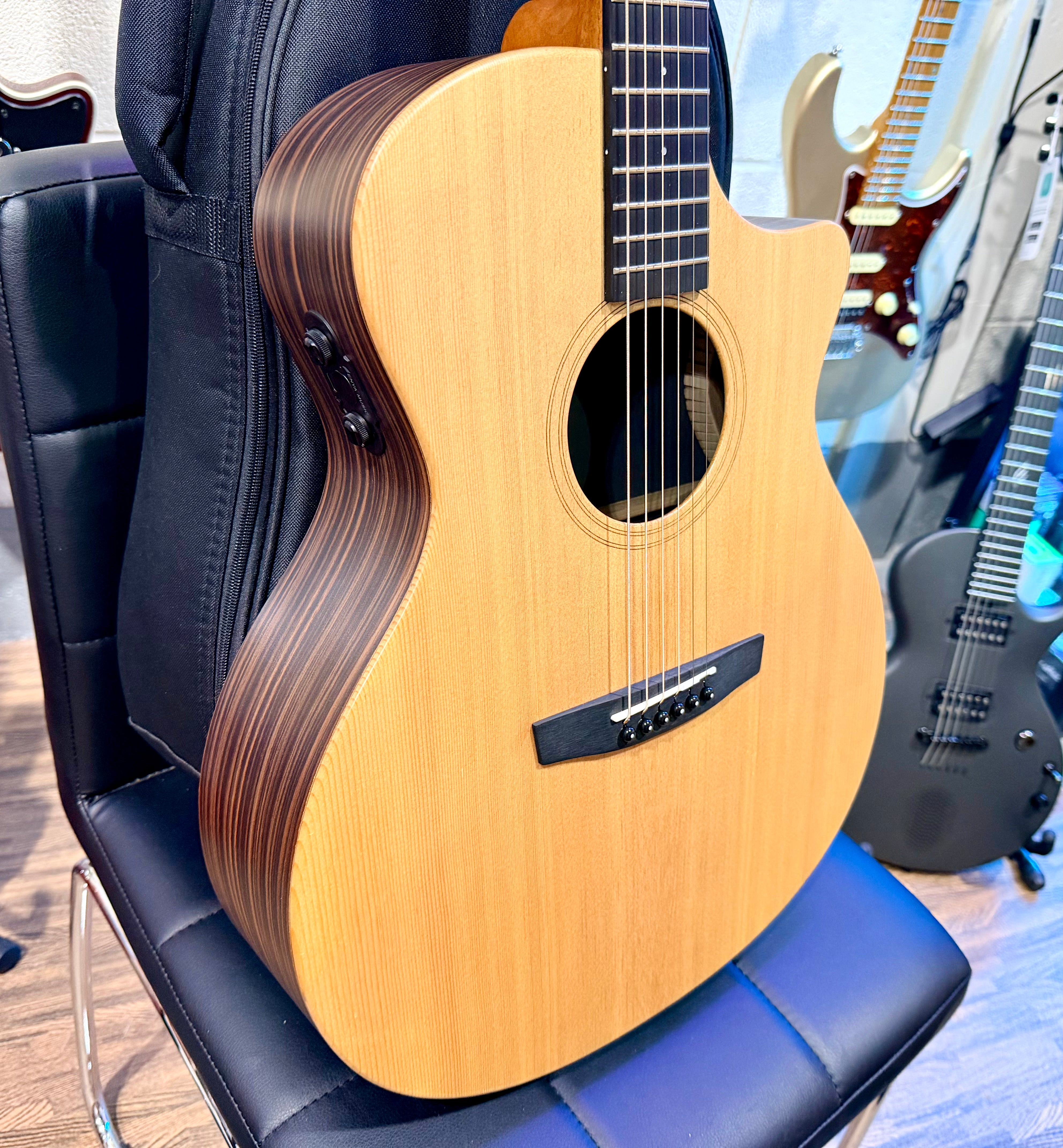 🔥NEW🔥 Enya EGA-X1 Pro EQ Natural Electro-Acoustic Guitar~ Smart FX Live Preamp