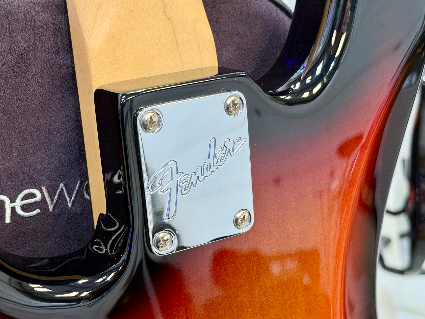 🌟2024 USA🌟 Fender American Performer Precision P Bass~ 3-Colour Sunburst~ MINT