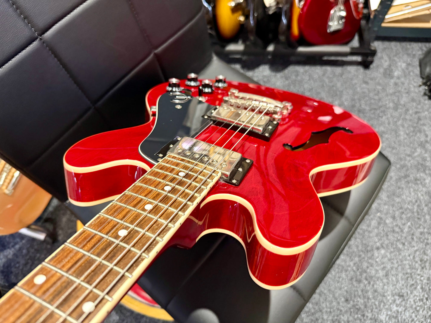 π2012 π Epiphone Dot ES-339 Semi-Hollow Electric Guitar~ Cherry Red~ Lovely!