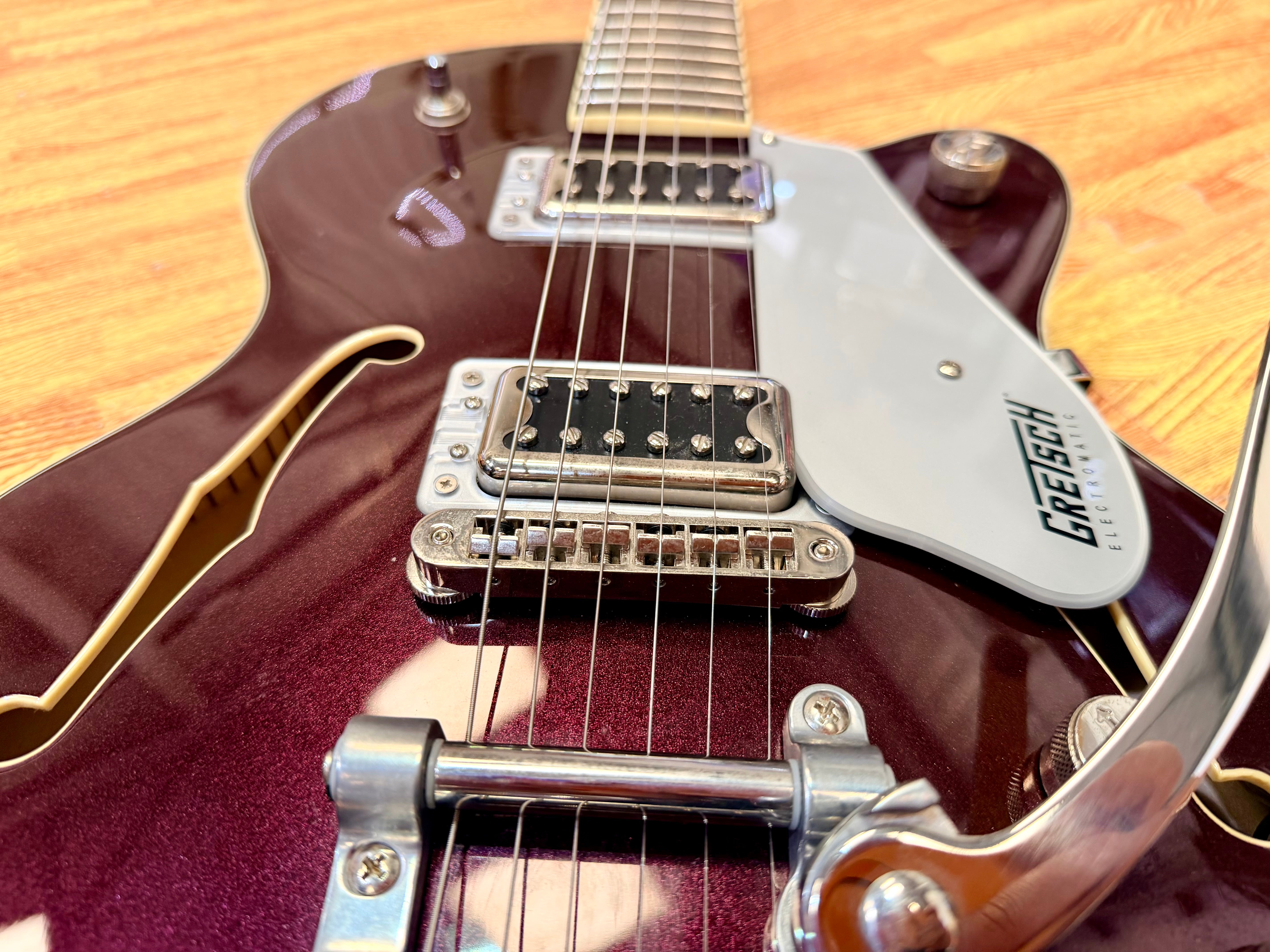 π2022π Gretsch G5655T Electromatic Center Block Jr. Dark Cherry Metallic!