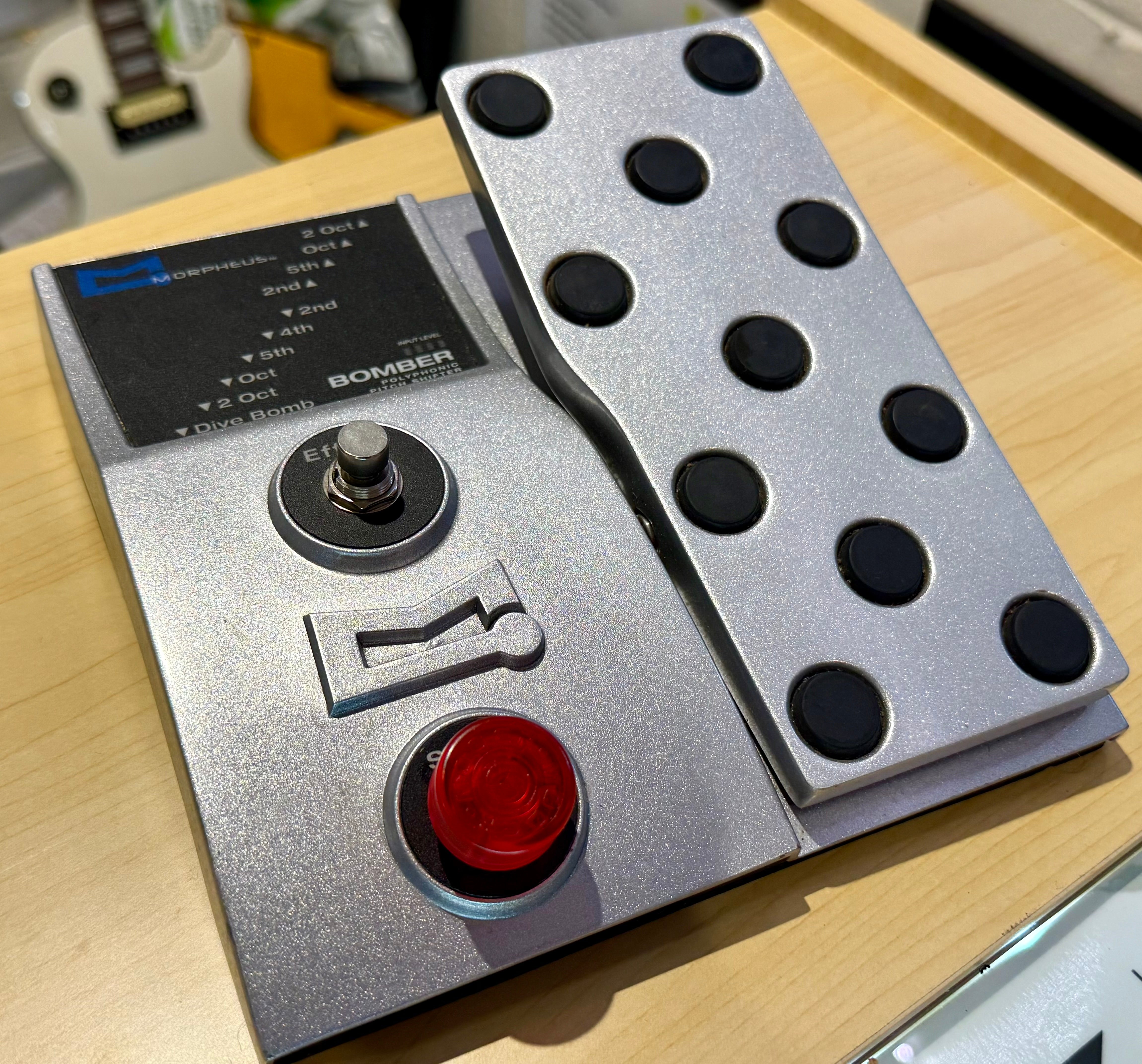 🎸RARE🎸 Morpheus Bomber Pedal~ Pitch Shifting Guitar Effects Unit~ Shifter!