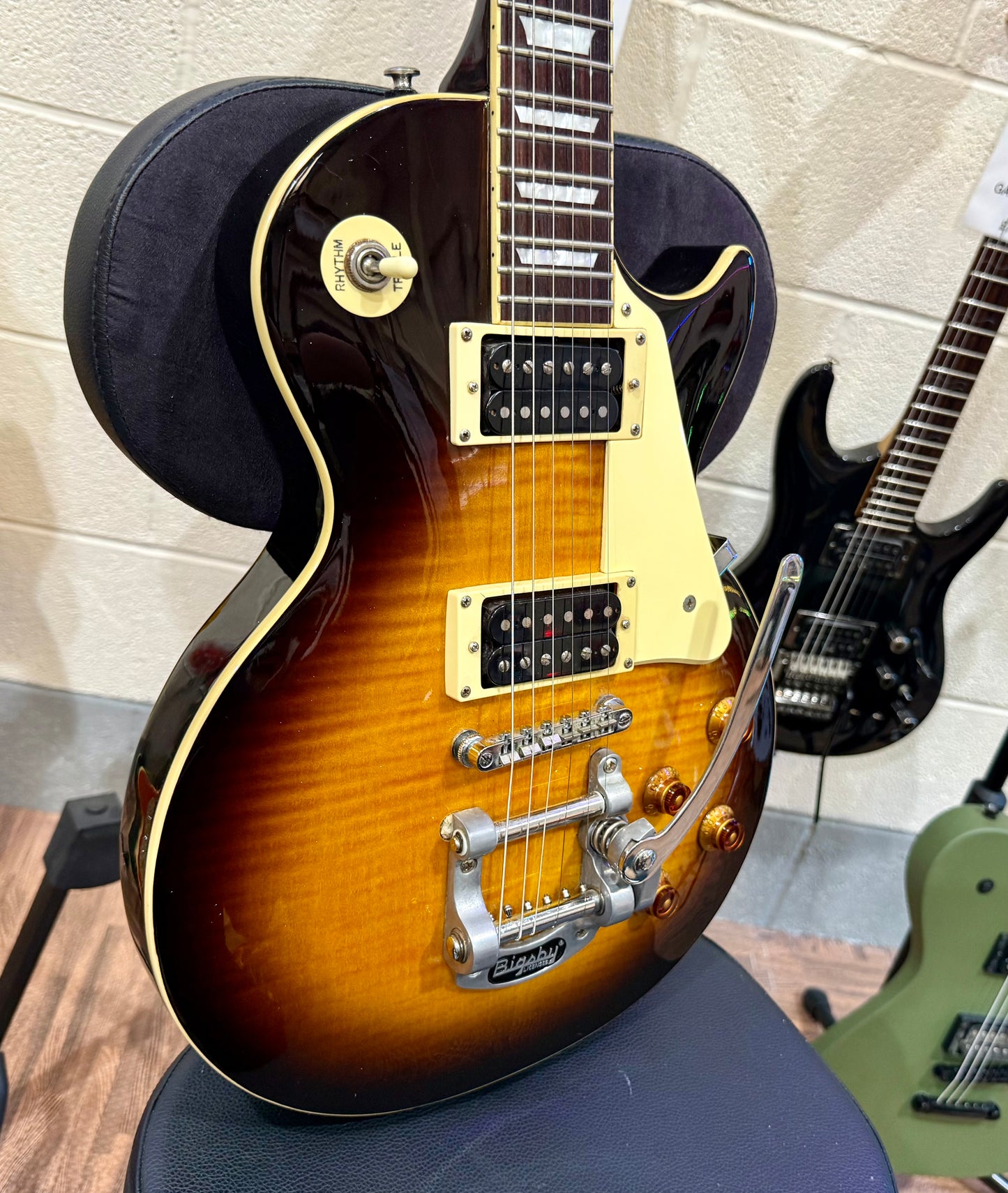 🔥GIBSON 490 PICKUPS & BIGSBY🔥 Epiphone Les Paul~ 2003 Korean~ Tobacco Burst!