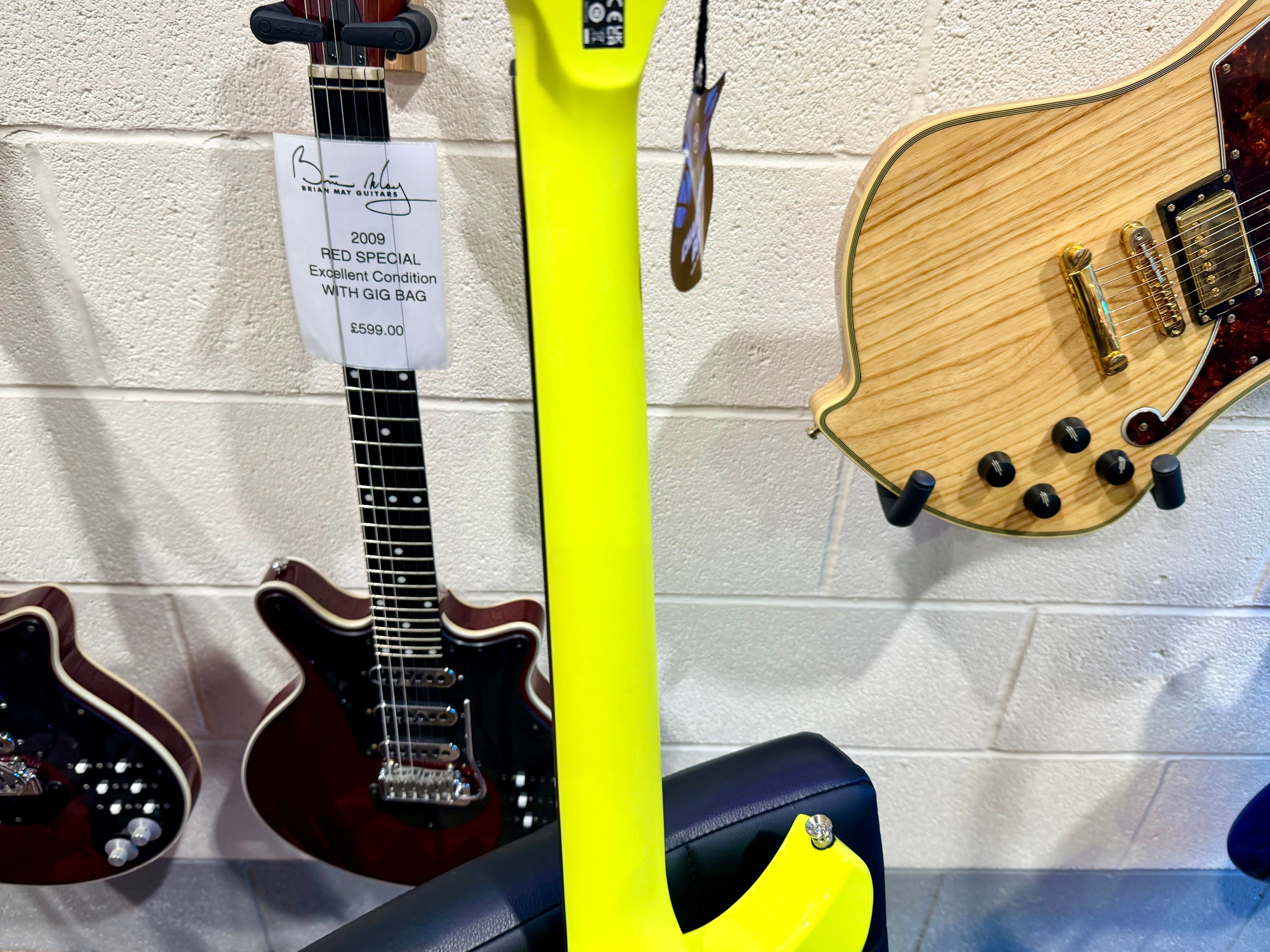 🔥NEW 2025🔥 Yamaha Revstar Element~ Neon Yellow RSE20 Electric Guitar!