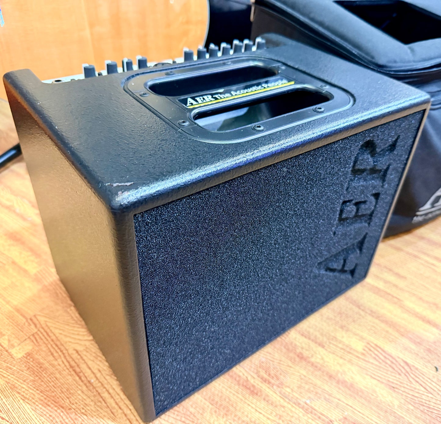 🎸 AER Compact 60 MK3 III 60/3 Acoustic Amp Guitar Combo Amplifier + Gig Bag 🎸