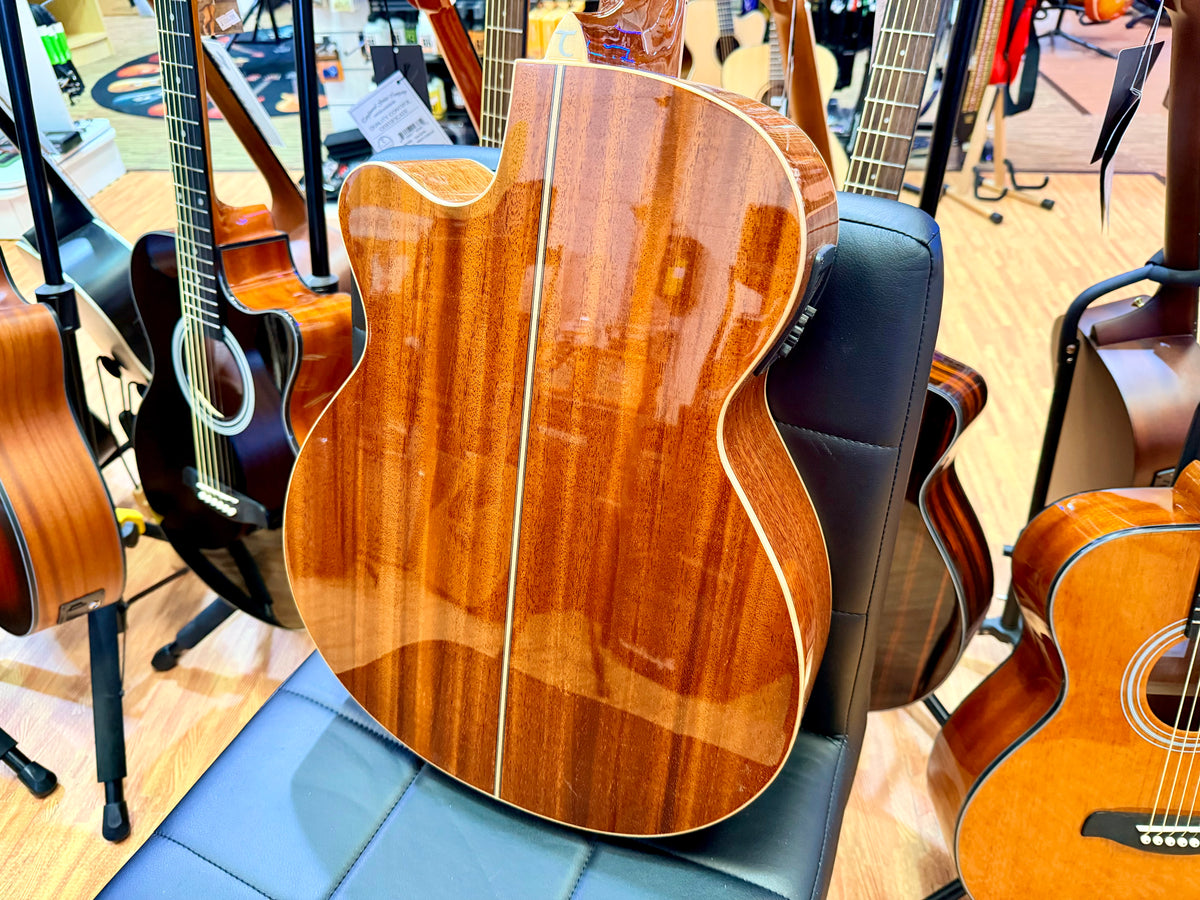 Tanglewood TW4CESB Winterleaf Super Folk Electro Acoustic Guitar~ Sunburst Gloss