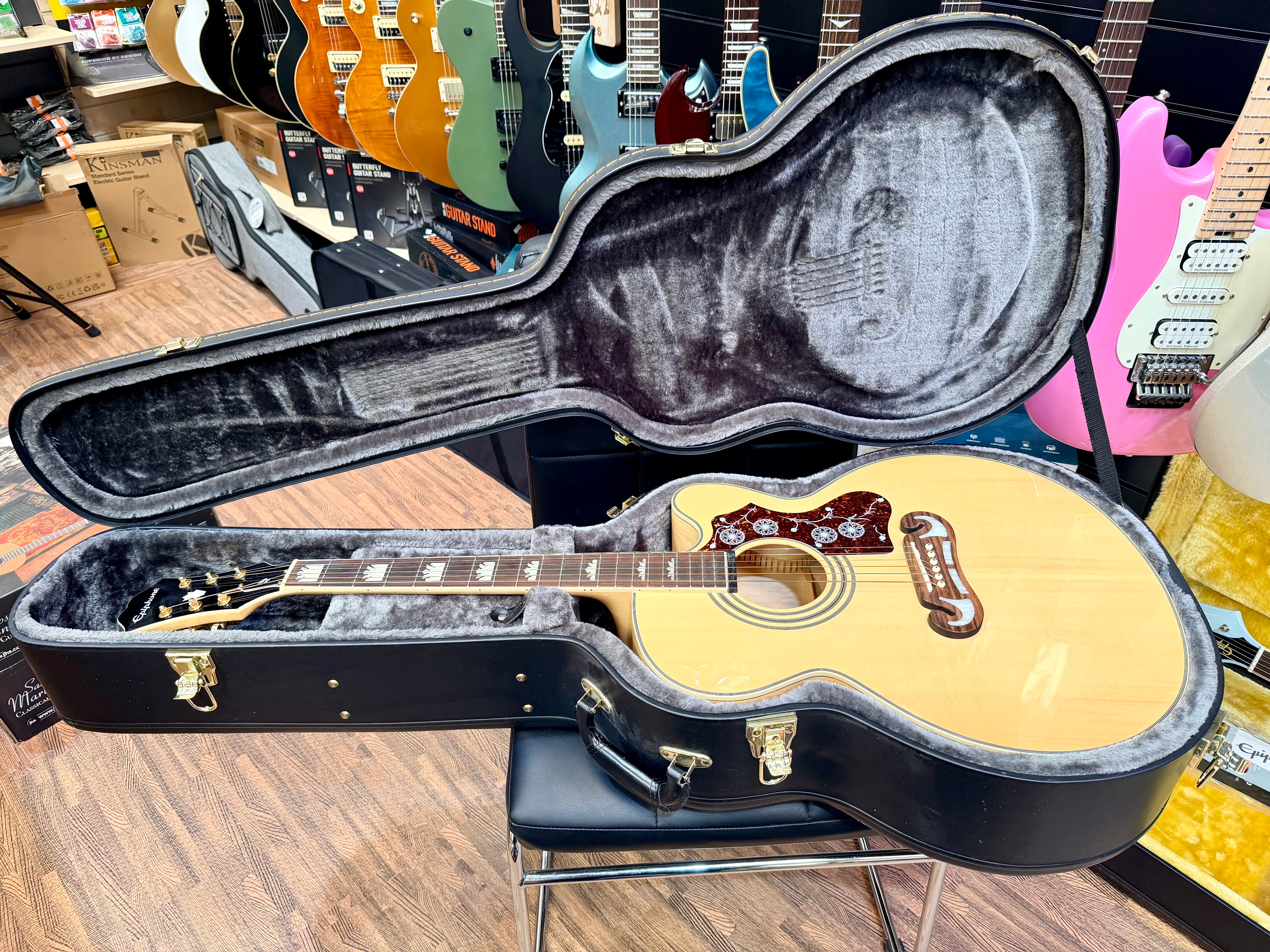 ✨MINT✨ Epiphone EJ-200SCE Jumbo Electro Acoustic~ Natural~ Esonic 2 + H/Case!