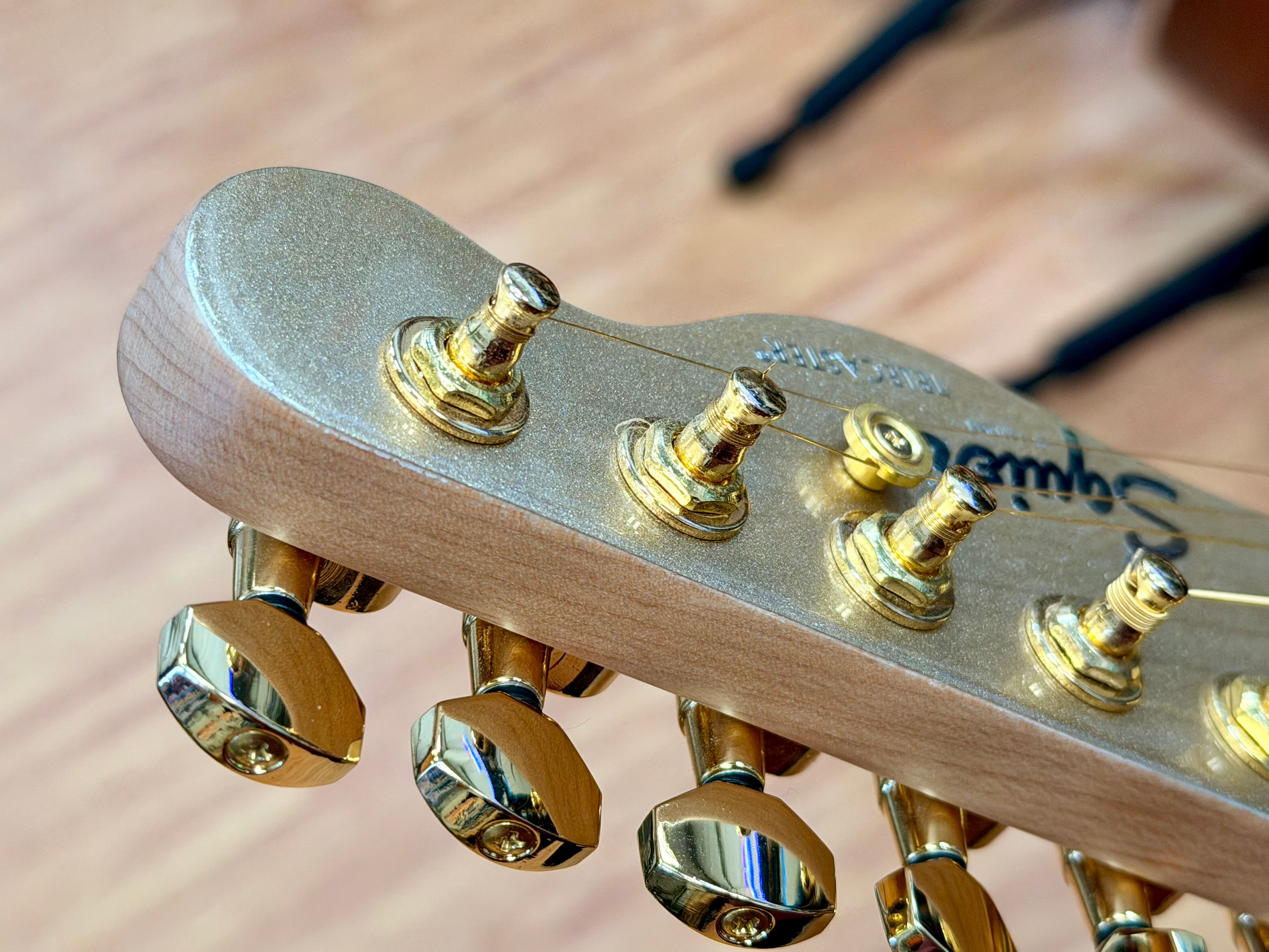 ✨MINT✨ Fender Squier John 5 Signature Artist Series Telecaster~ Frost Gold~ 2020