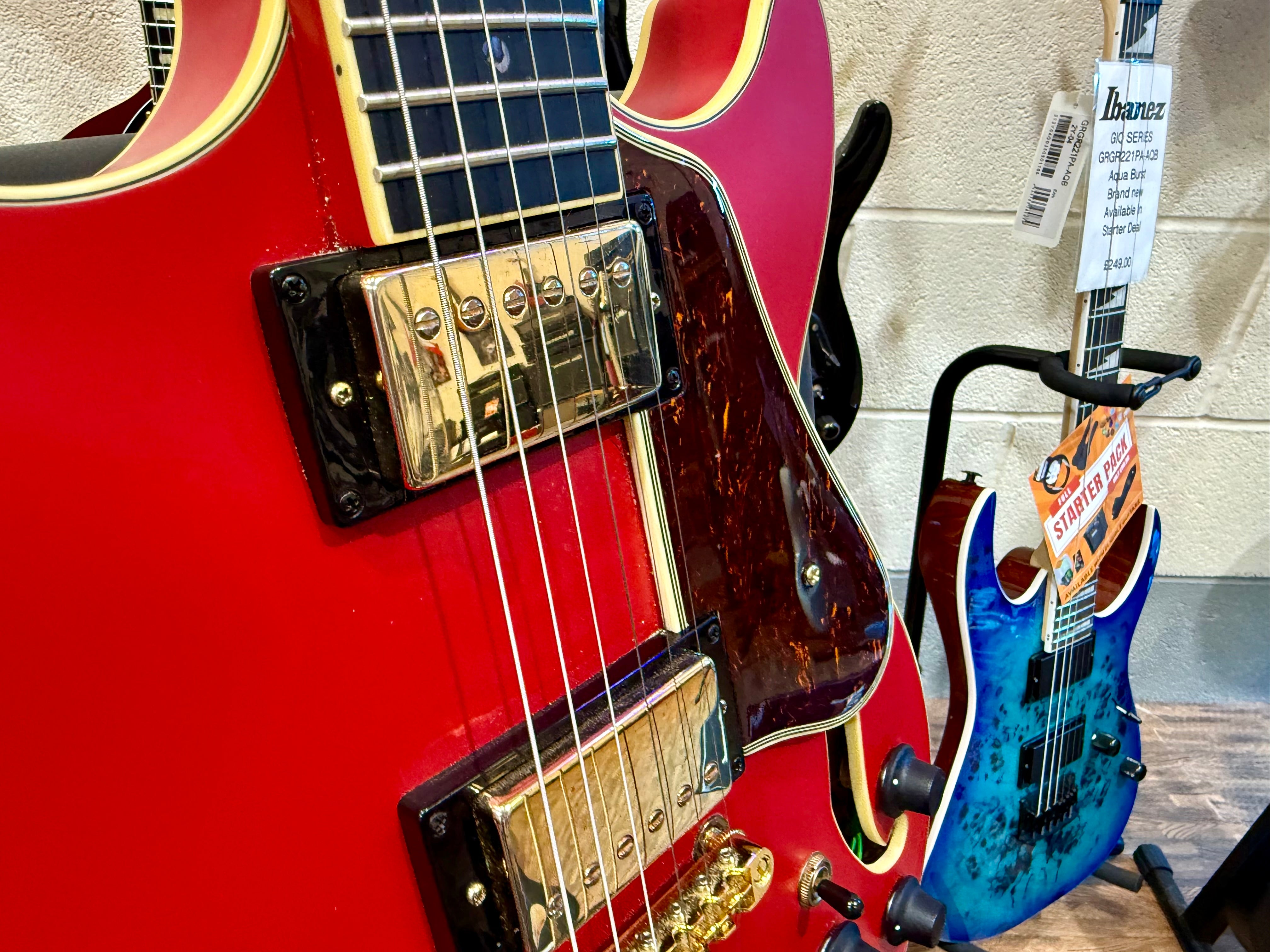 🌟2022 EX-DEMO🌟 Ibanez AMH90-CRF Artcore Expressionist~ Cherry Red Flat~ MINT!