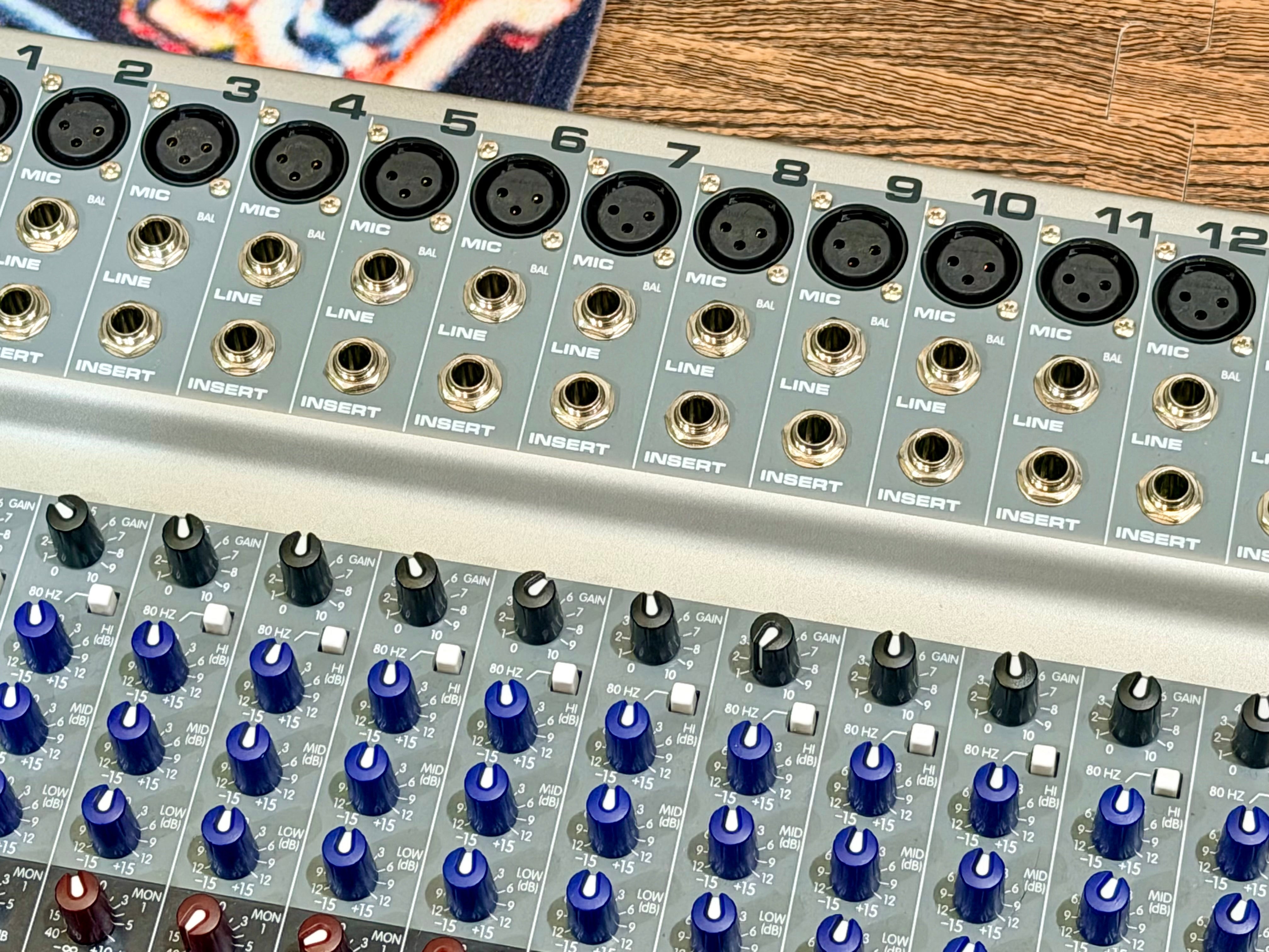 🎶 Peavey PV20 20 Channel USB Analog Mixer with USB and Effects~ PA/Live 🎶