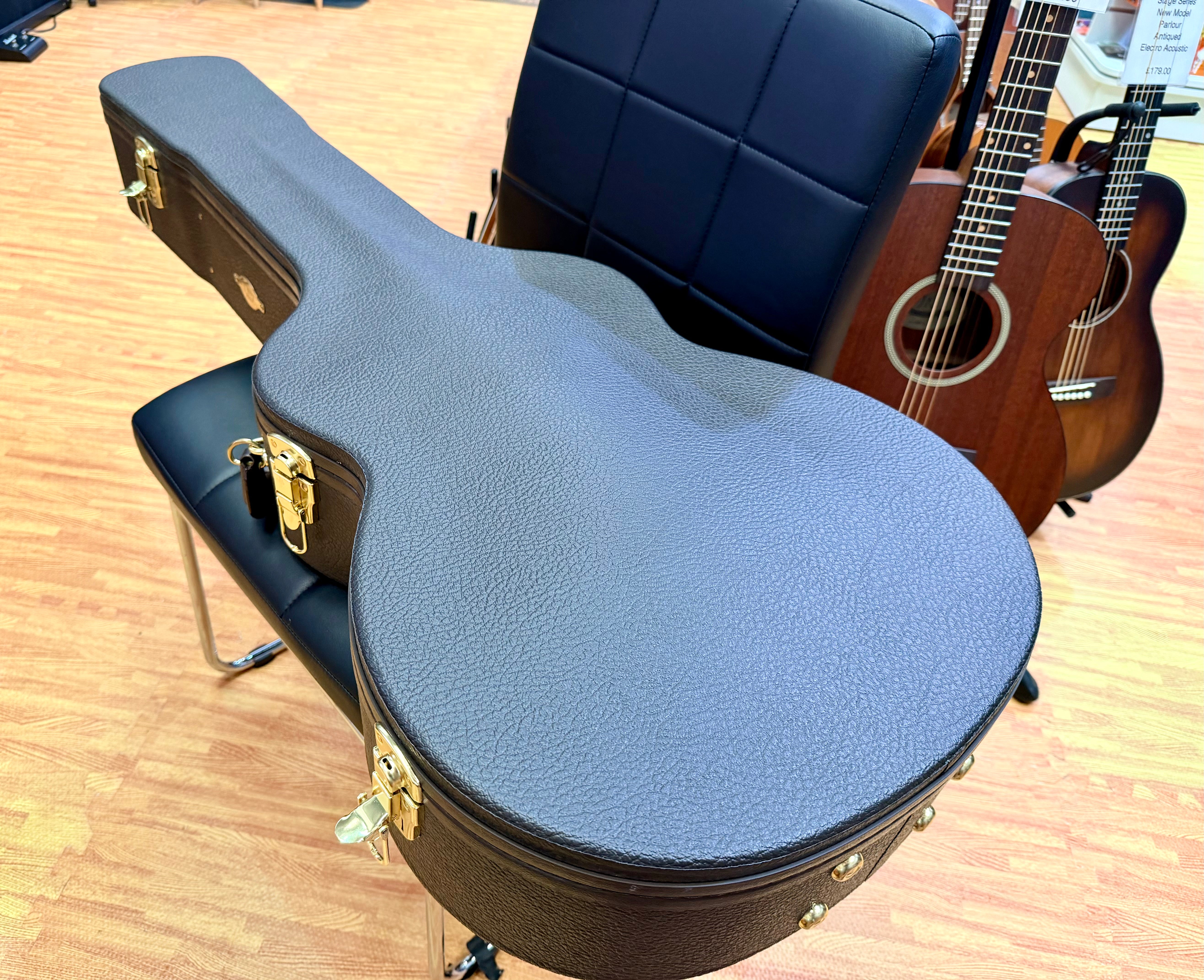✨2025✨ Taylor 224ce-K DLX Electro Acoustic Guitar~ Koa Deluxe Grand Auditorium!