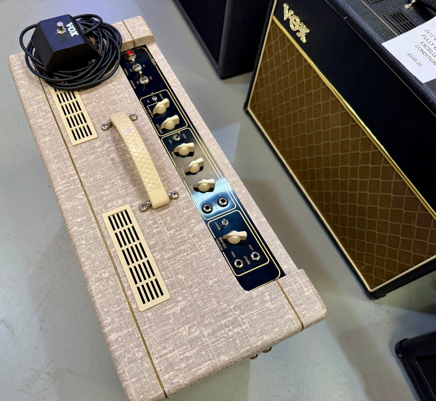 🌟MINT🌟 Vox AC15HW1 Hand-wired 15w All Valve Amp~ AC15 Cover + Footswitch!