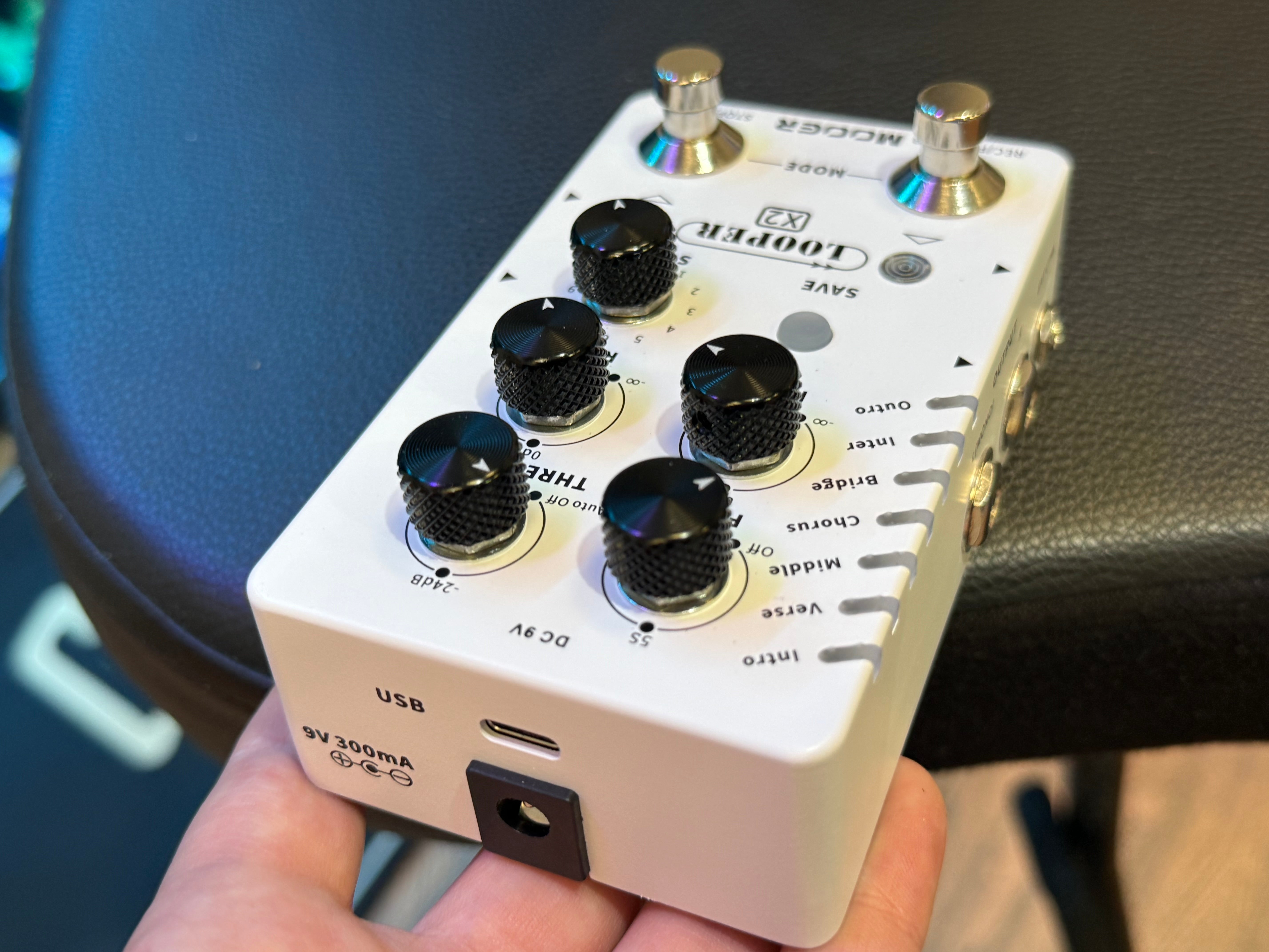 🎸NEW🎸 Mooer Audio Loop X2 Stereo Looper Guitar Effects Pedal!