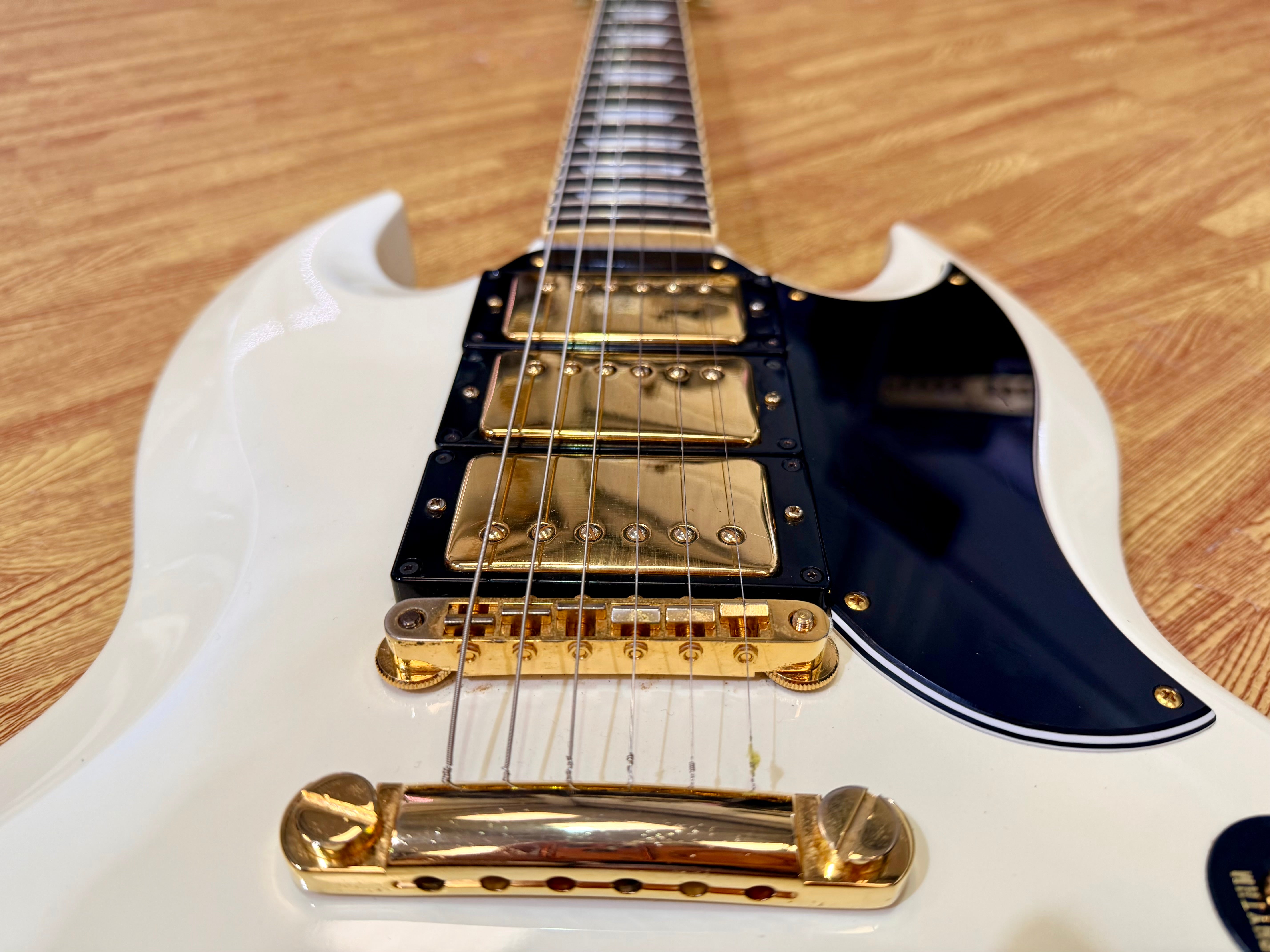 π―π΅2004π―π΅ Tokai Custom SG MIJ Japan 3 Pickup~ Alpine White & Gold Japanese!