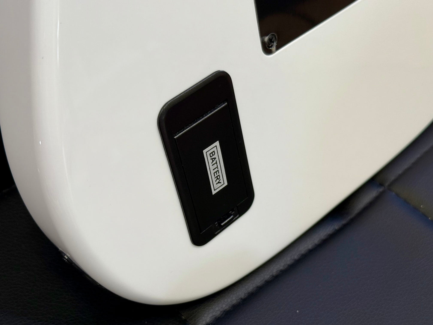 🔥2021🔥 Schecter Sun Valley Super Shredder FR~ Gloss White~ Floyd Rose!