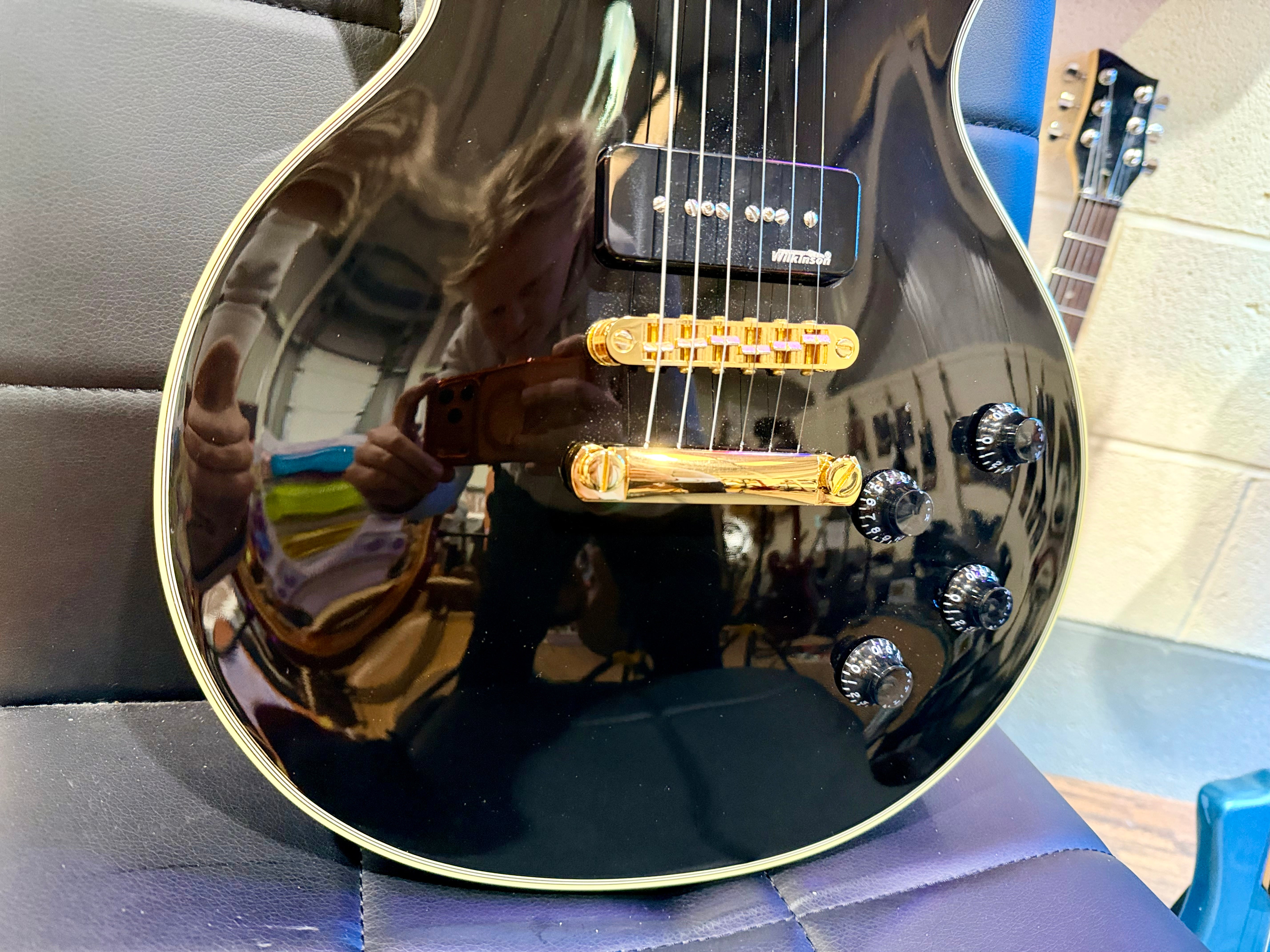 🔥MINT🔥 Vintage V100PBB V100 Les Paul~ P90 Pickups~ 2W90 Gold Hardware~ Black!