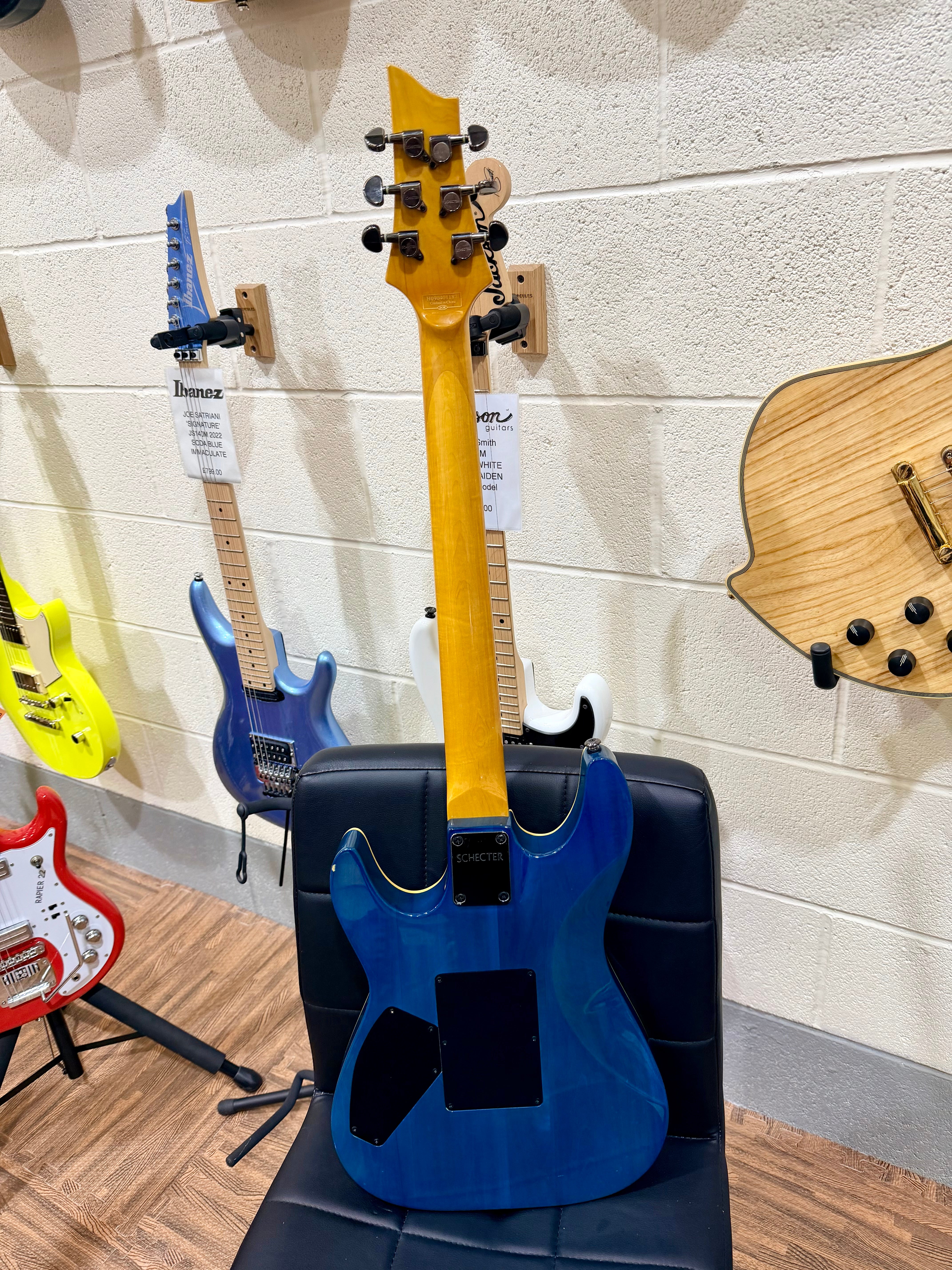 π₯2009π₯ Schecter Omen Extreme 6 FR~ Ocean Blue Burst~ Floyd Rose Model!