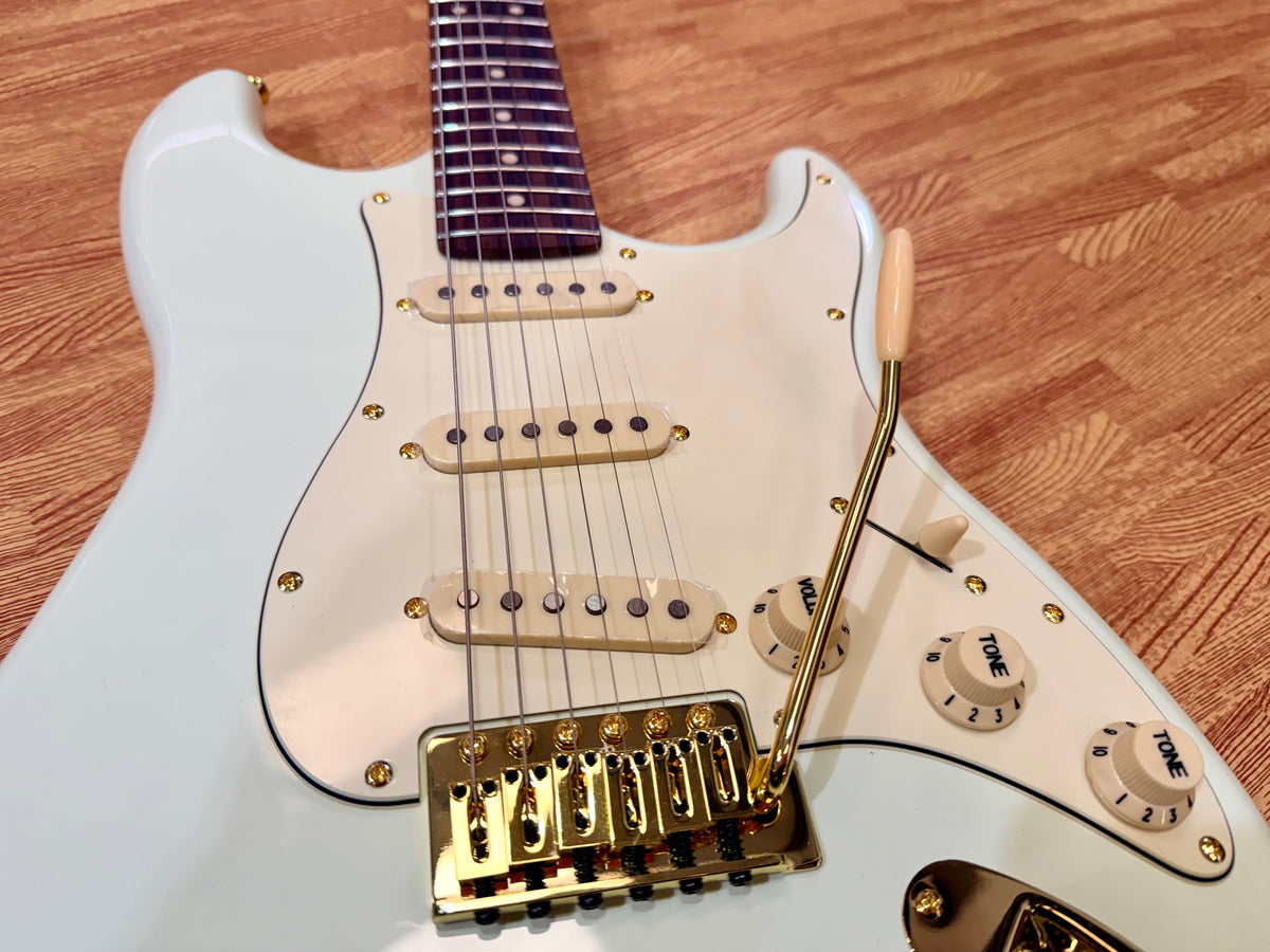 ⚡️NEW⚡️ Jet JS-380 OW Rosewood Electric Guitar~ Olympic White with Gold Hardware