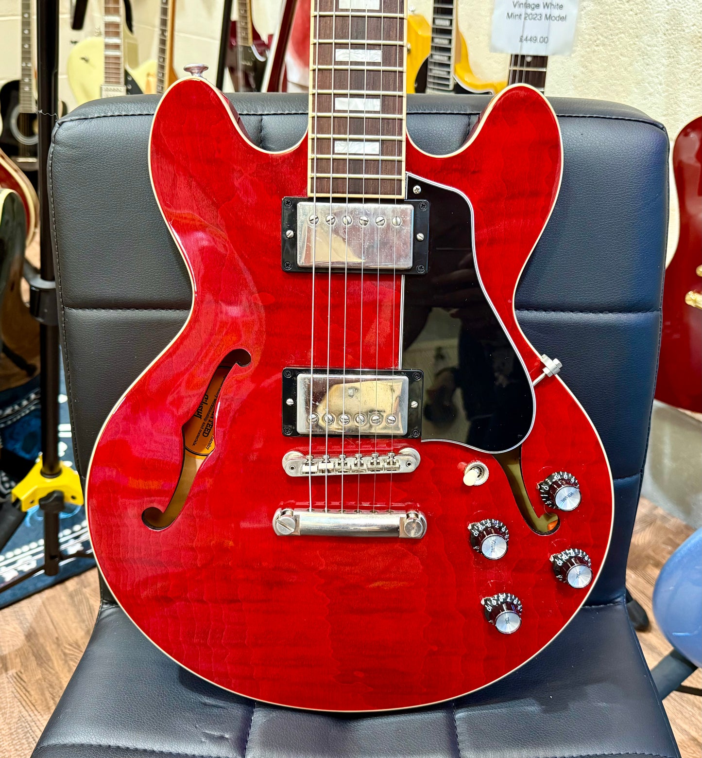 π2021 USA π Gibson ES-339 Figured Sixties Cherry~ Hollow-body~ Case & Candy!