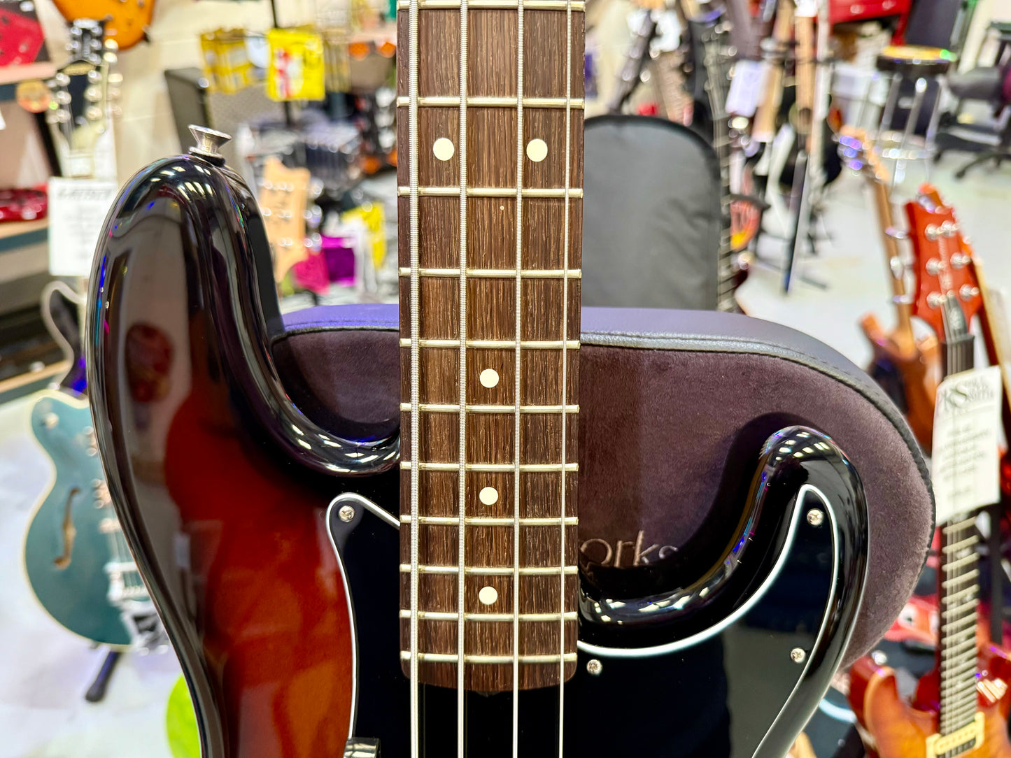 🌟2024 USA🌟 Fender American Performer Precision P Bass~ 3-Colour Sunburst~ MINT