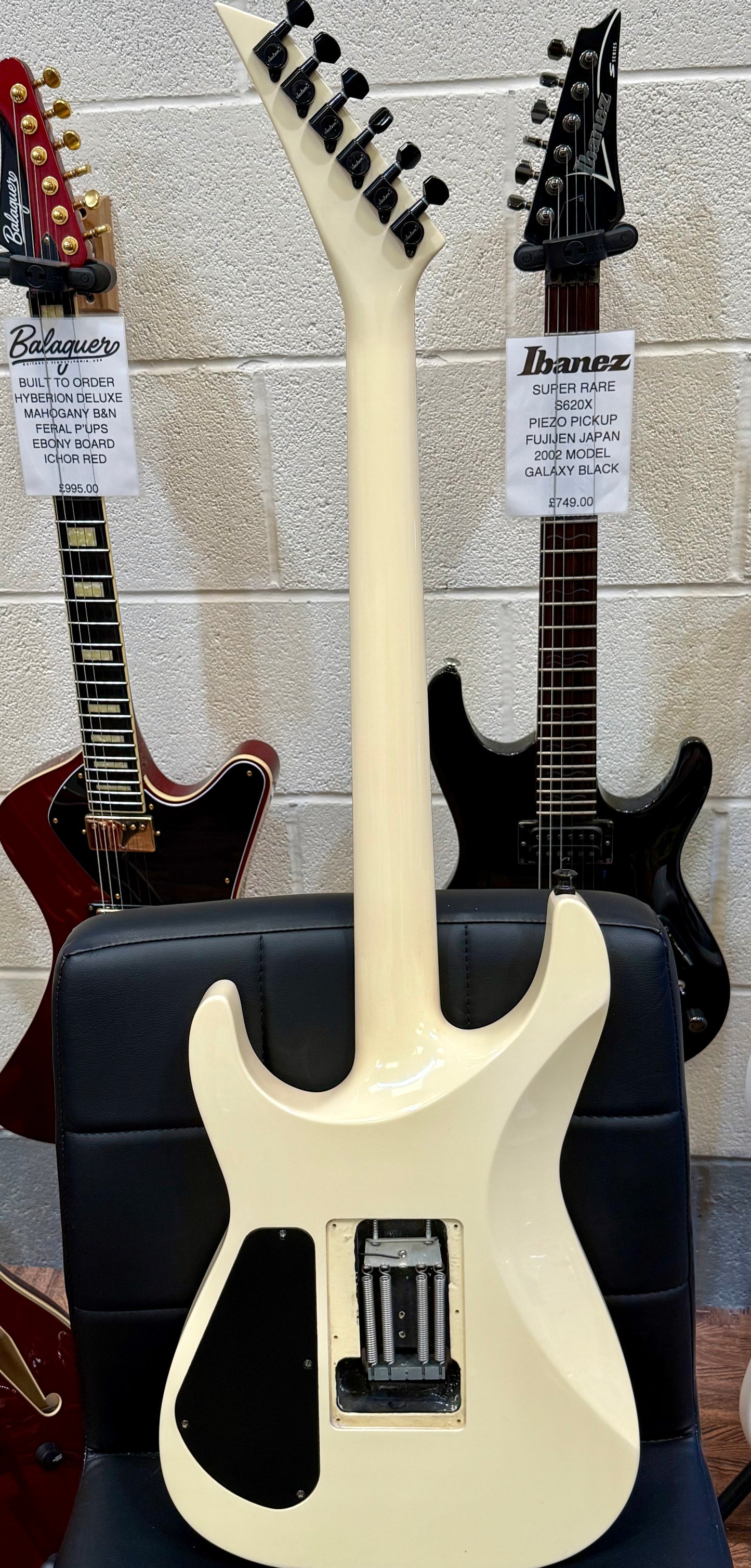 🔥SEYMOUR DUNCAN🔥 Jackson SLX DX Soloist Thru Neck~ Creme ’Vintage’ White!