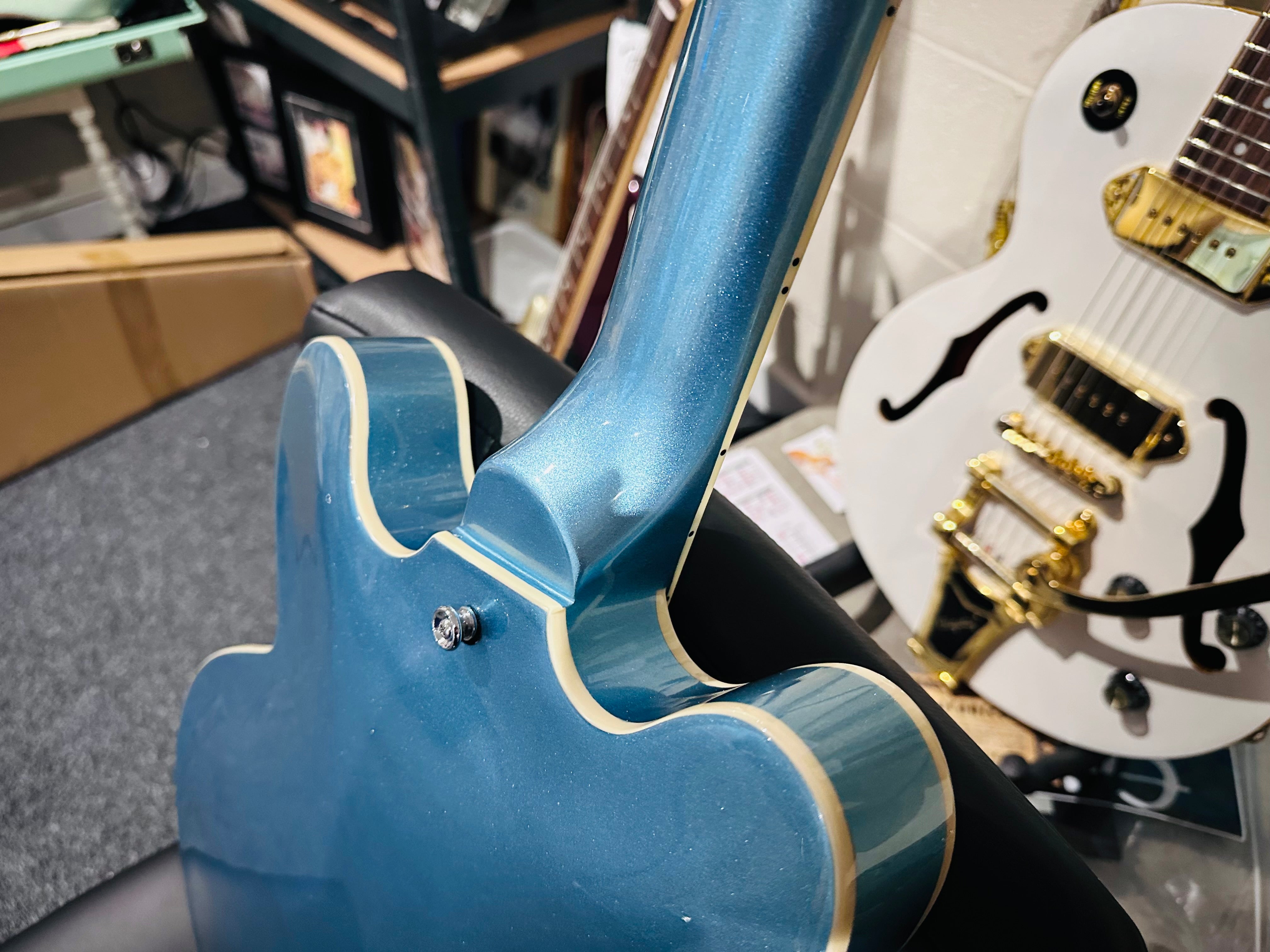 🌟 Vintage VSA550 Reissued Pretender Semi-Hollow~ Dave Grohl Foo Fighters 335 🌟