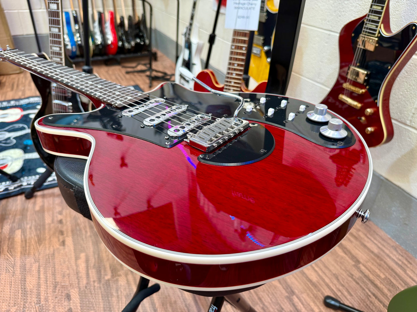 🔥MINT🔥 Brian May Red Special~ Antique Cherry~ Gig Bag~ 2021 Model~ BMG!