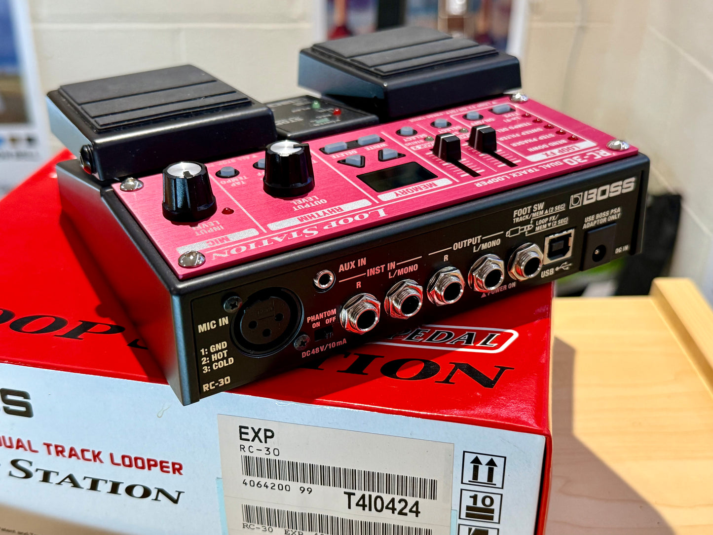 🎸 Boss RC-30 Loop Station Guitar Looper Pedal Unit~ Boxed 🎸