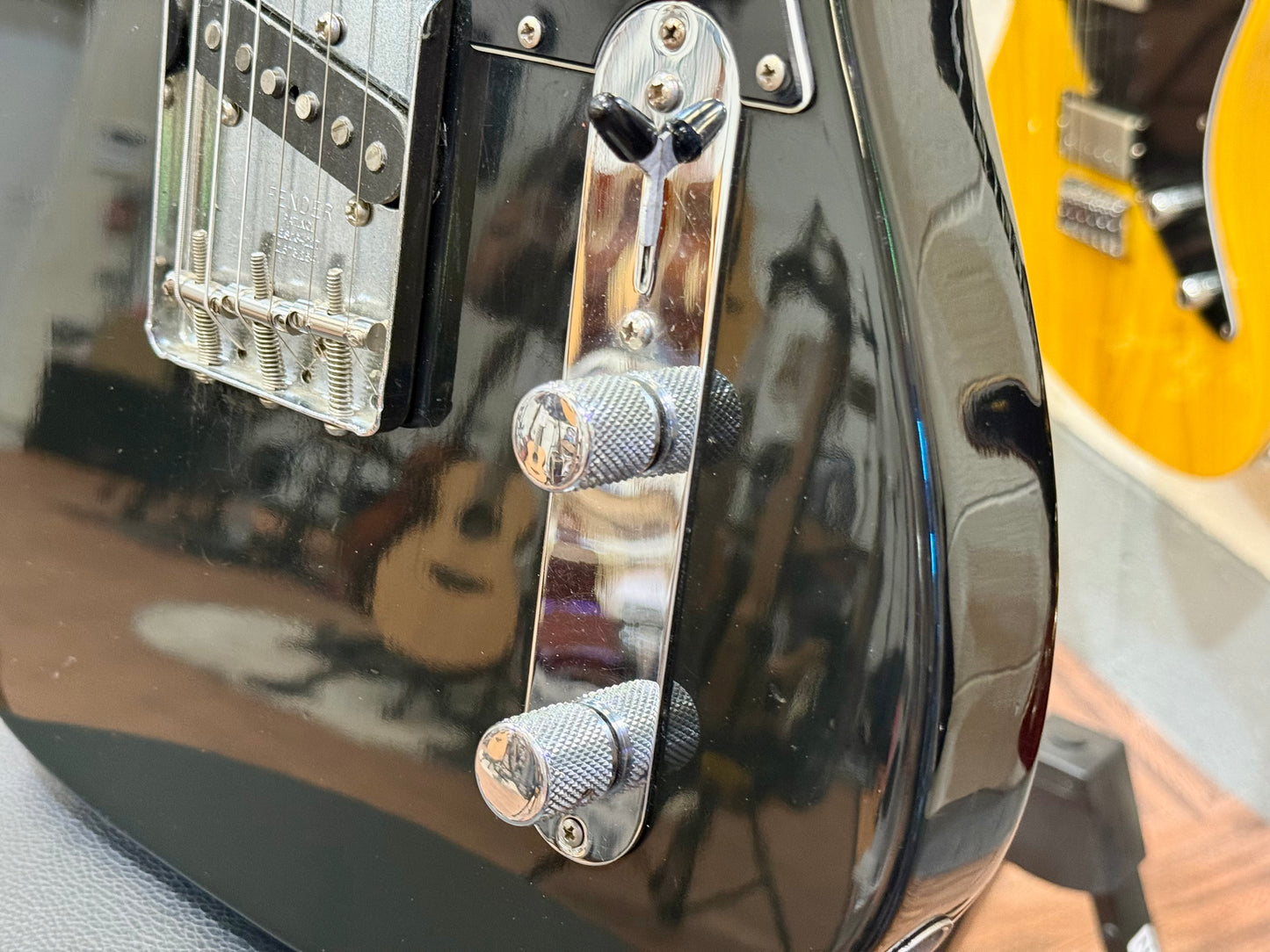 🔥 1977 USA 🔥 Fender Telecaster~ All Original Black~ Maple Board~ Hard Case!