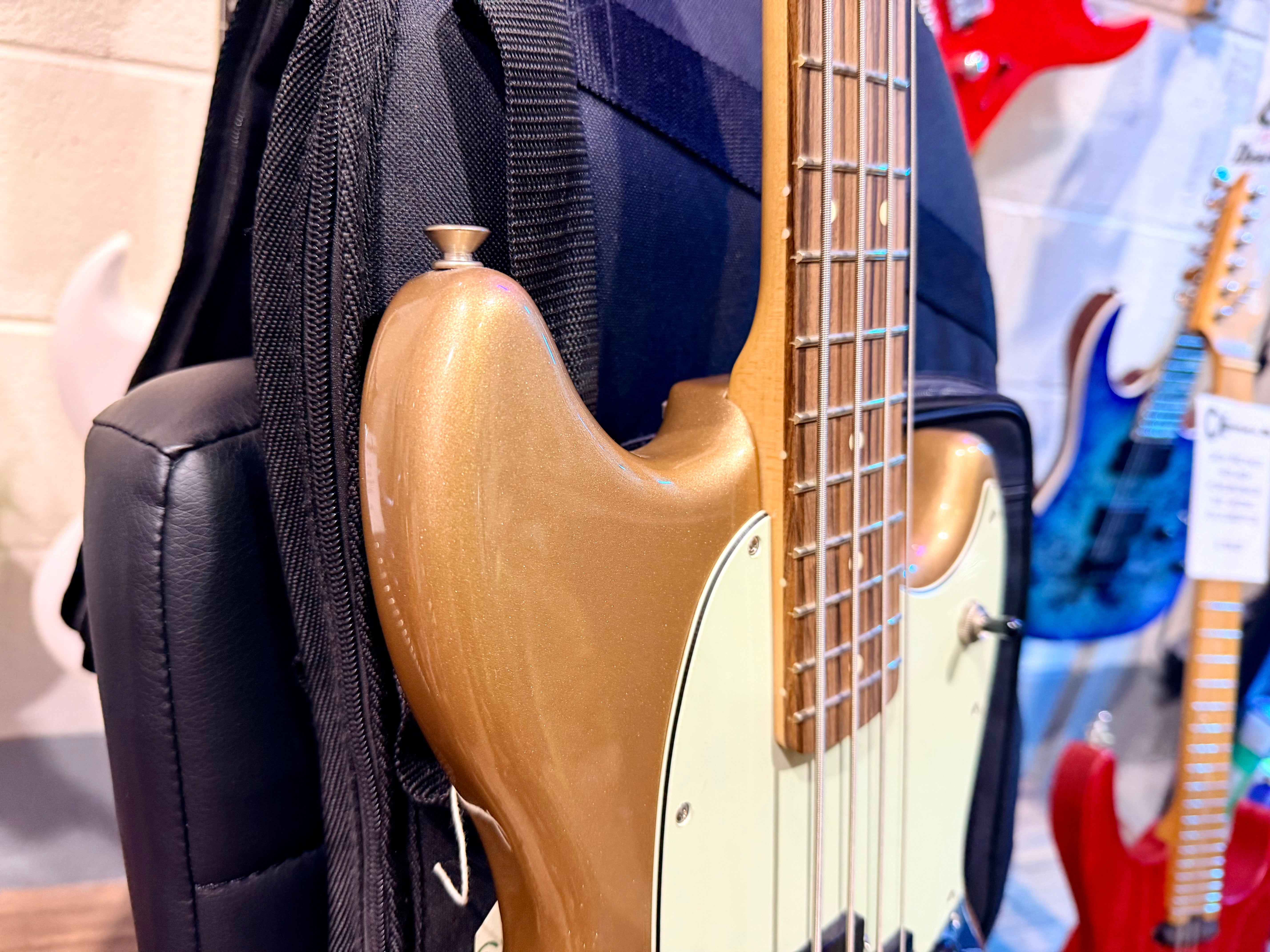 🌟2022🌟 Fender Player Mustang Bass PJ~ Pau Ferro~ Firemist Gold~ Mexican Bass!