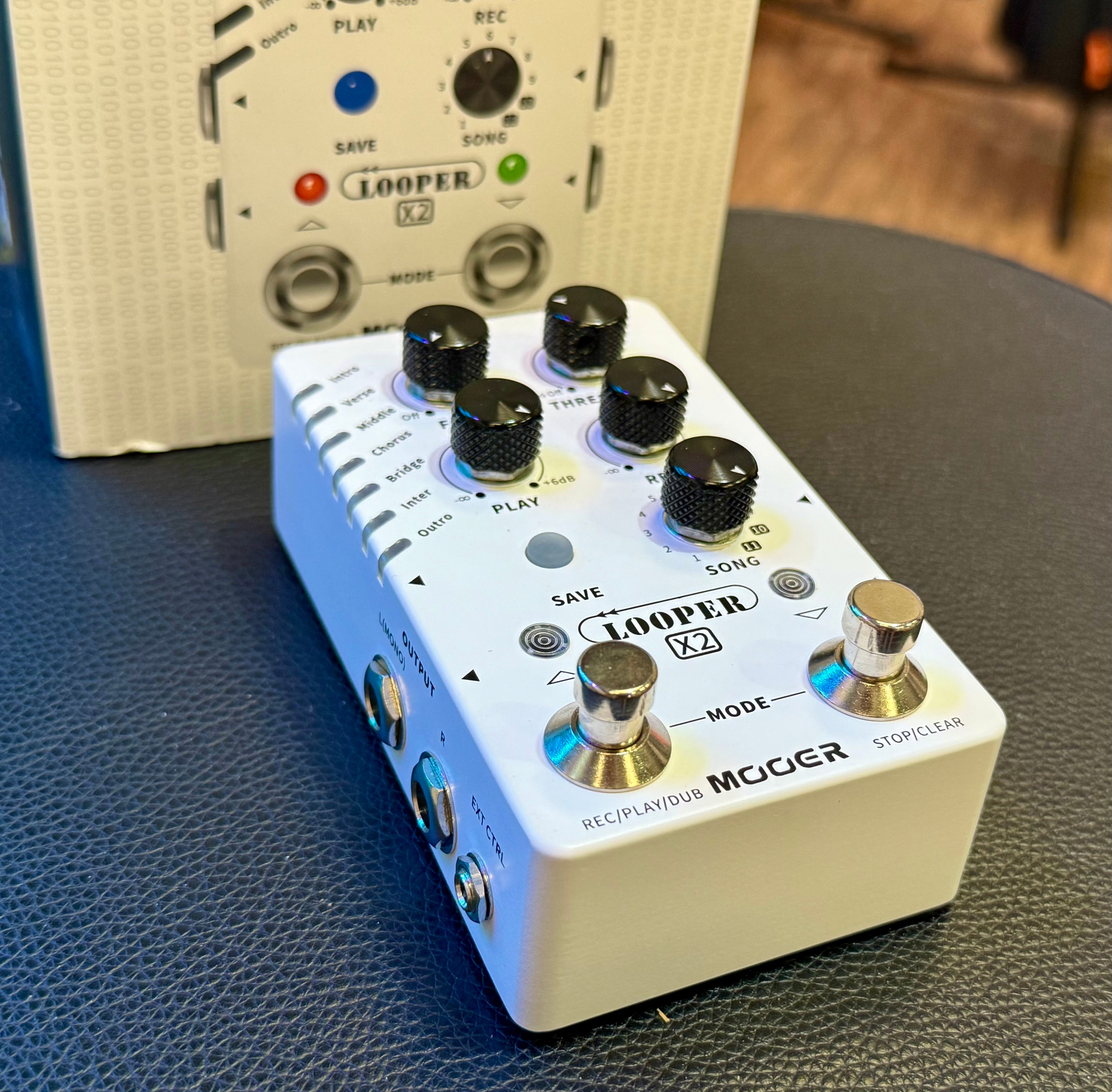 🎸NEW🎸 Mooer Audio Loop X2 Stereo Looper Guitar Effects Pedal!