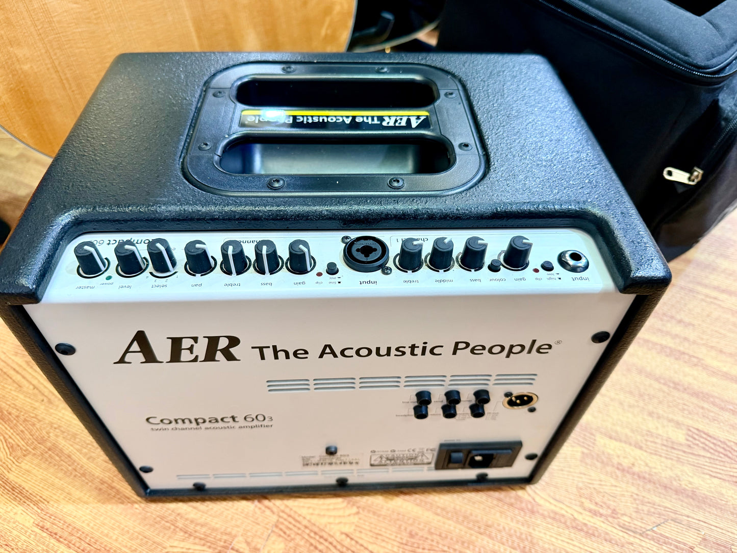 🎸 AER Compact 60 MK3 III 60/3 Acoustic Amp Guitar Combo Amplifier + Gig Bag 🎸